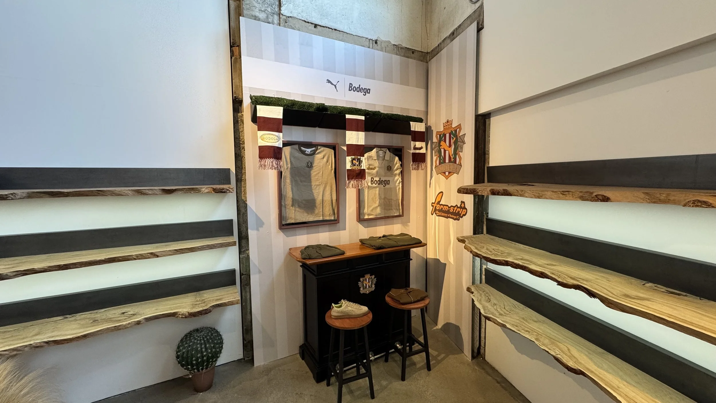 Custom Rigid Backdrop Panels for Retail Display Environments