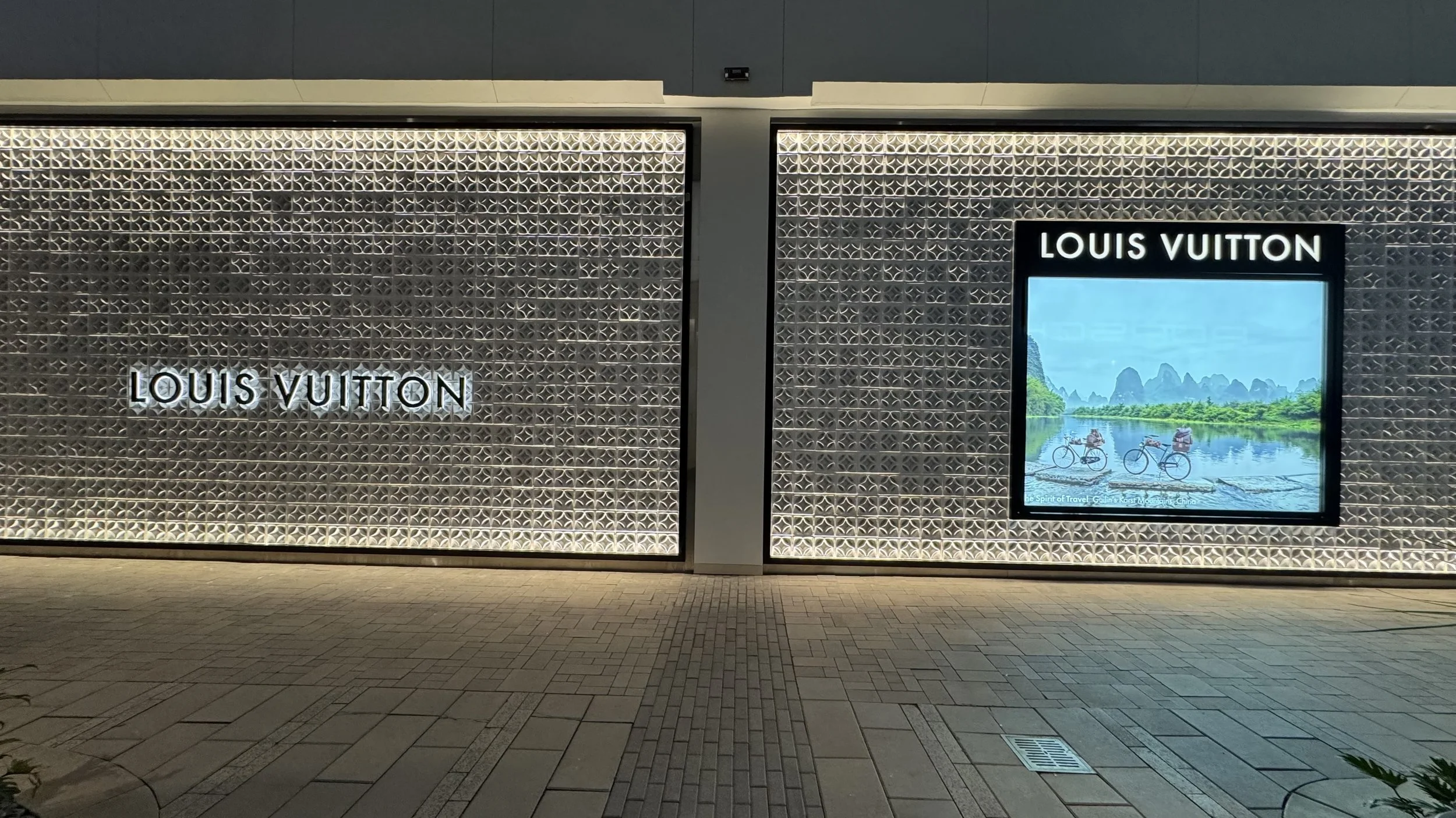 Installation and eventually changeout of SEG lightbox frame and fabric at Fashion Valley in San Diego