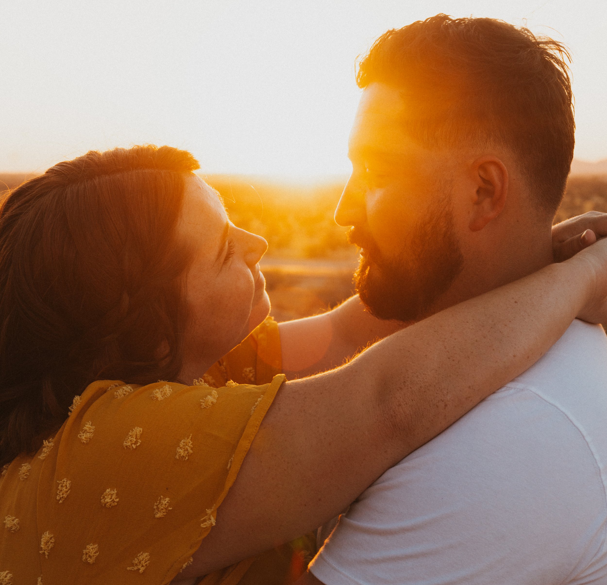 Moments by Bray - Pacific Northwest Couples and Elopement Photographer