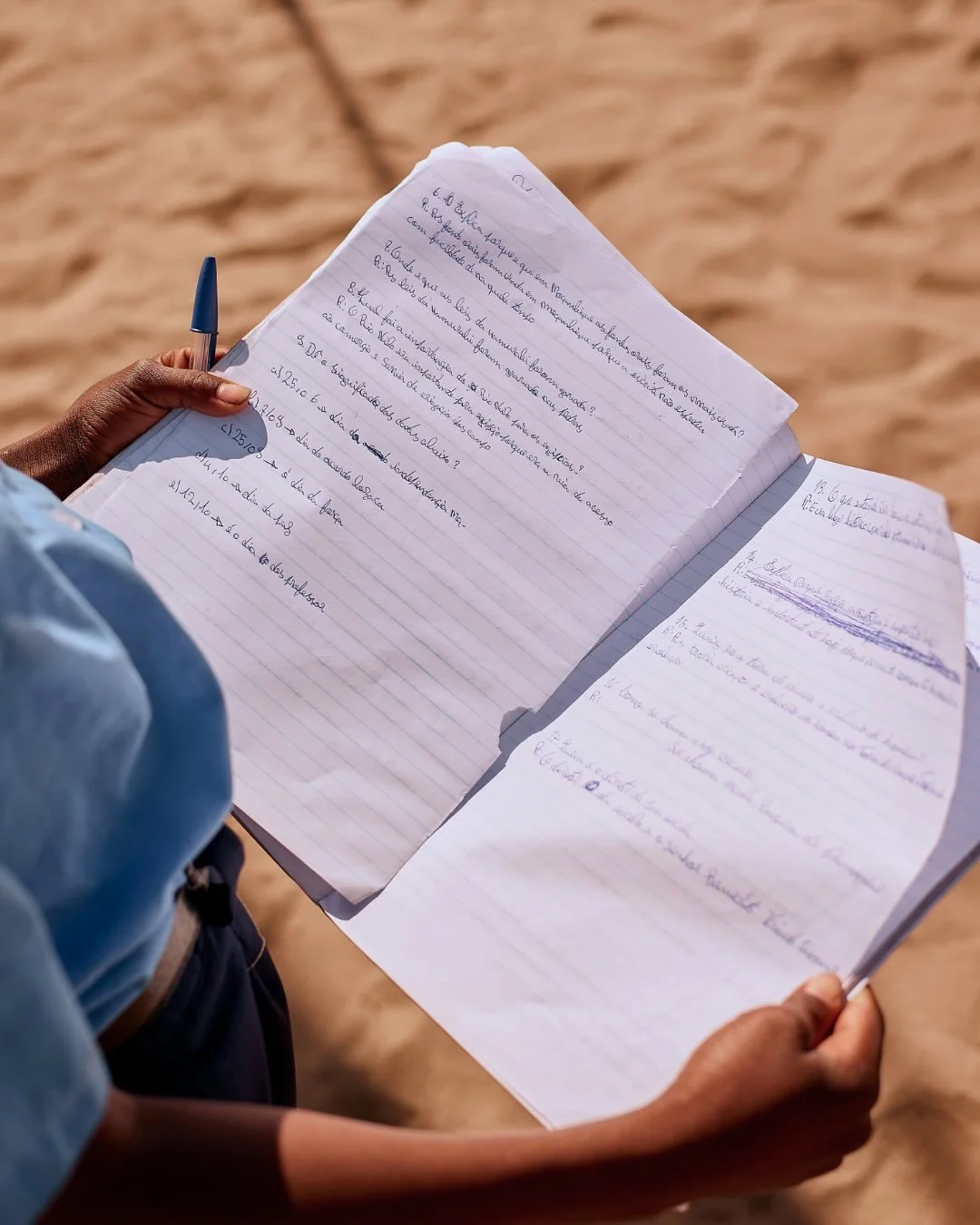 Today is #GivingTuesday, and 5 girls are waiting to meet their sponsors, with more hoping for a match. Swipe to meet them:

Vitoria
Crismenia
Rosita
Mer&ecirc;ncia
Adin&eacute;rcia

Let&rsquo;s get these girls sponsored by the end of the day! ✨

Your