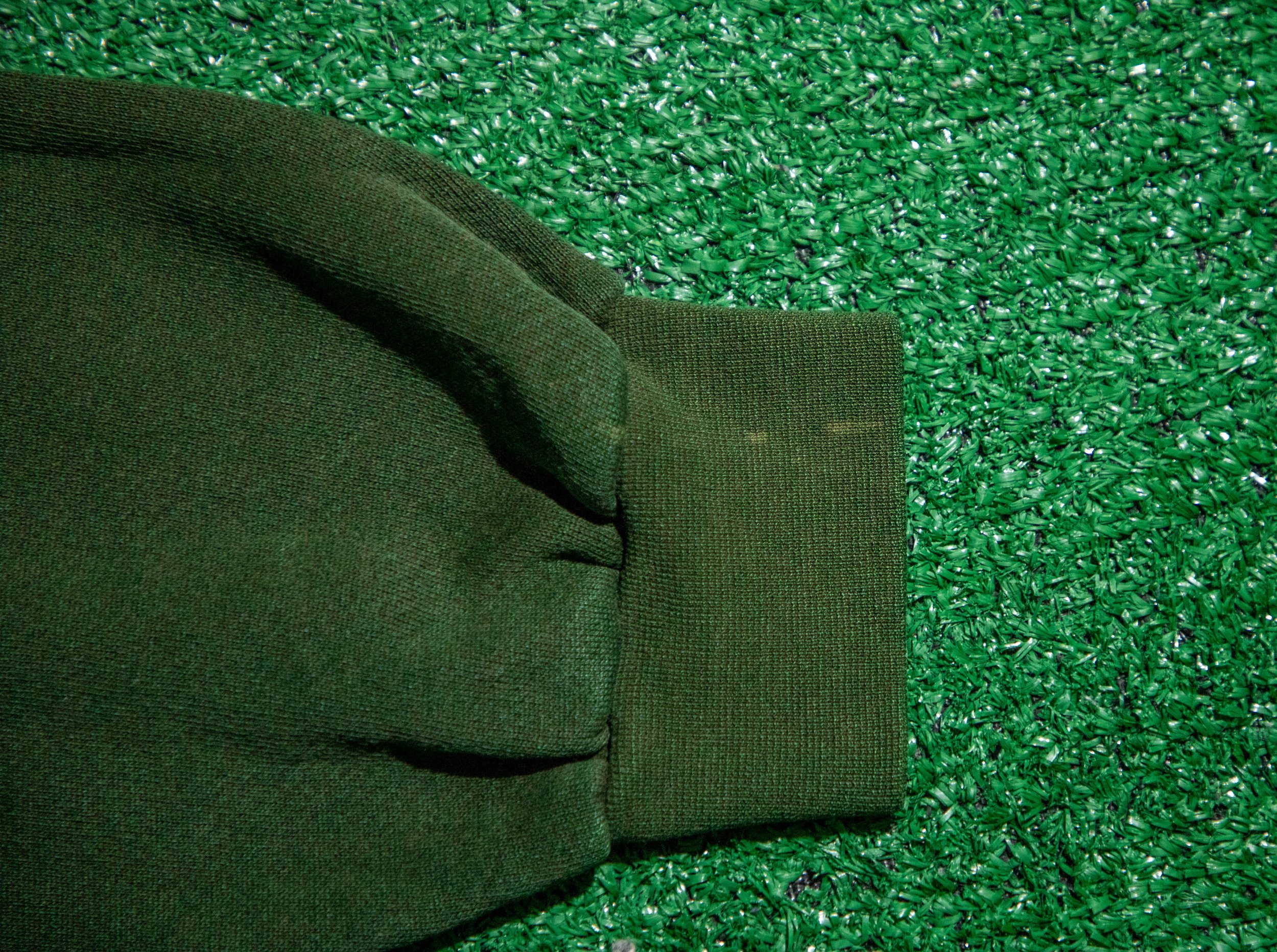 Goofy Sweater 9.jpg