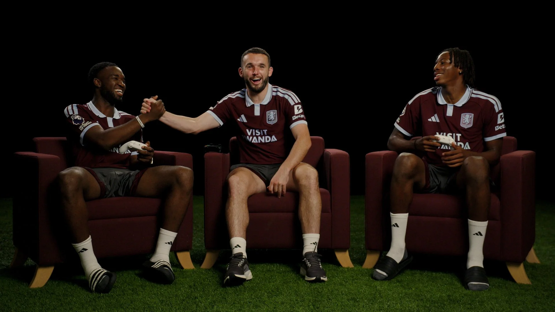 EA FC27 x Aston Villa FC: FC Everywhere