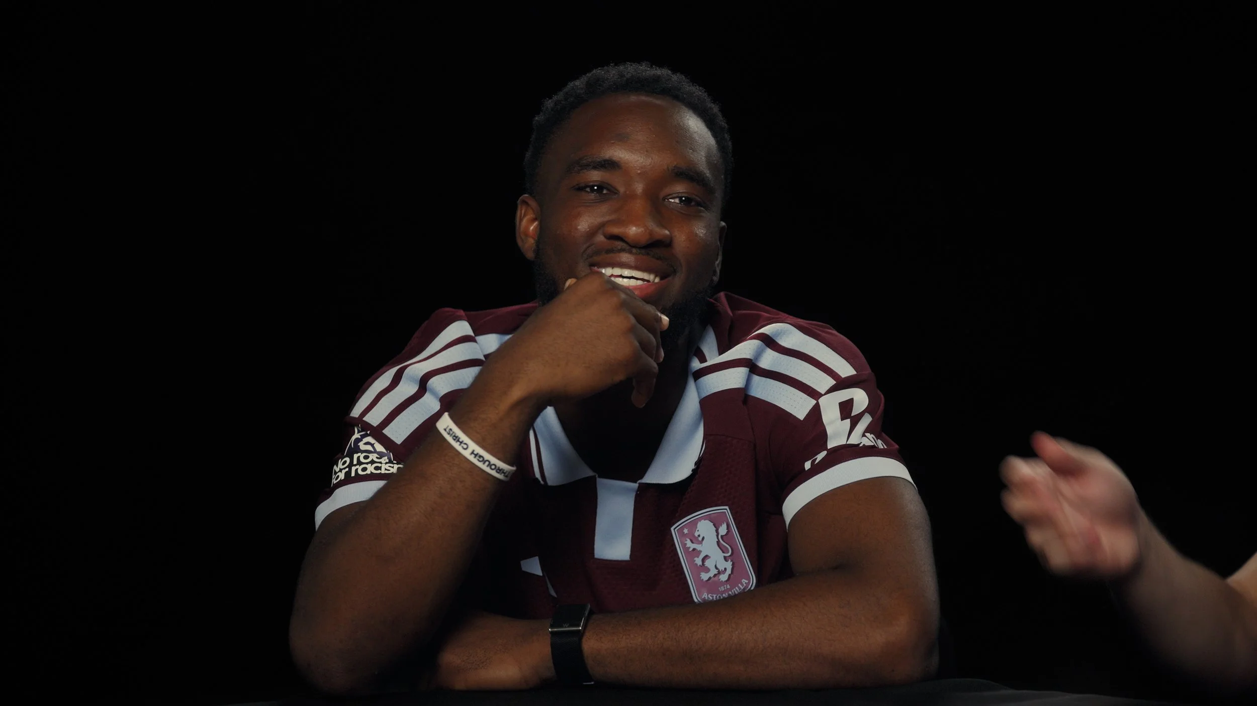 EA FC27_Aston Villa_Ratings Roundtable_16x9_v2.00_02_36_08.Still008.jpg