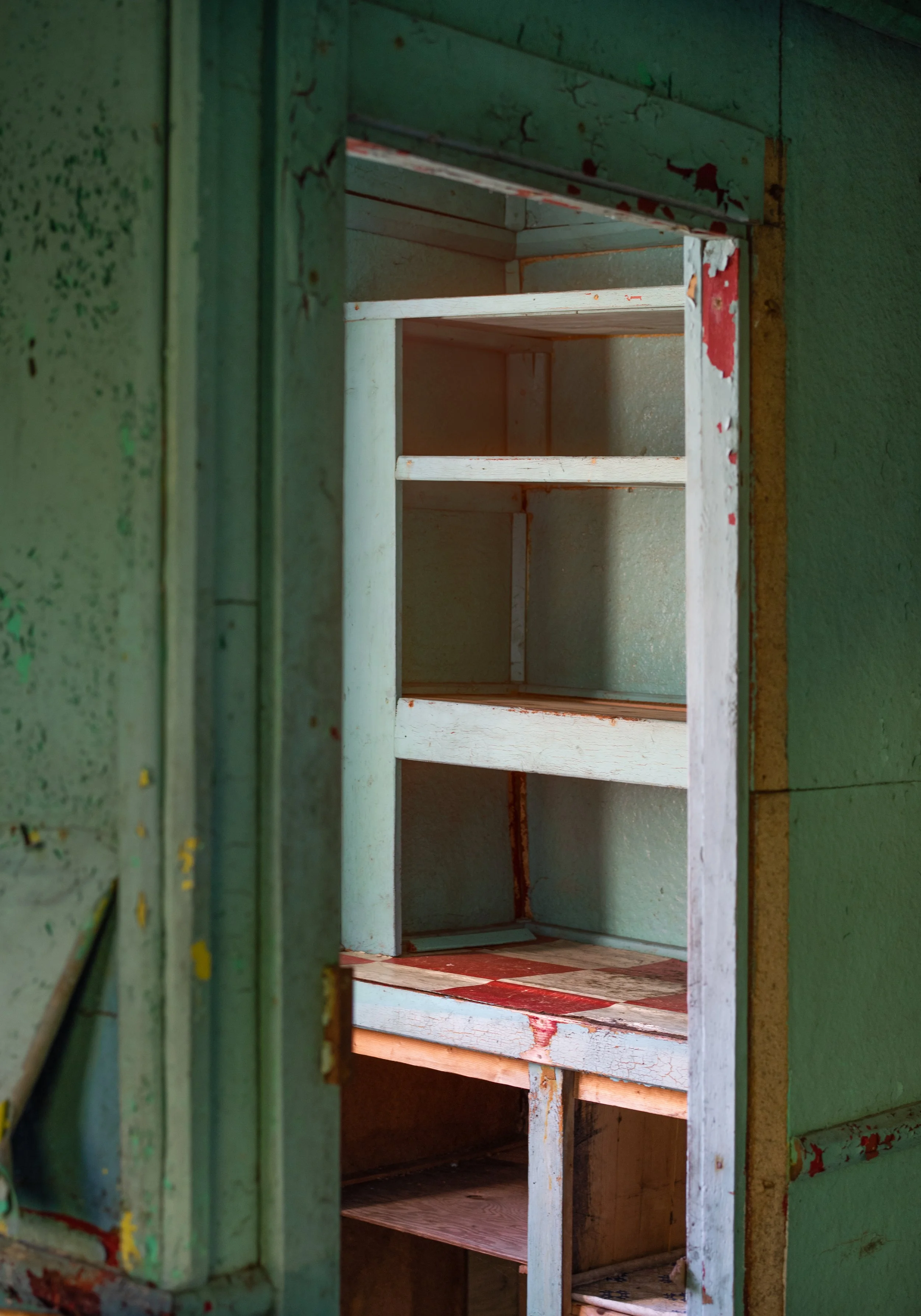 Inside a house in Indian Burying Place