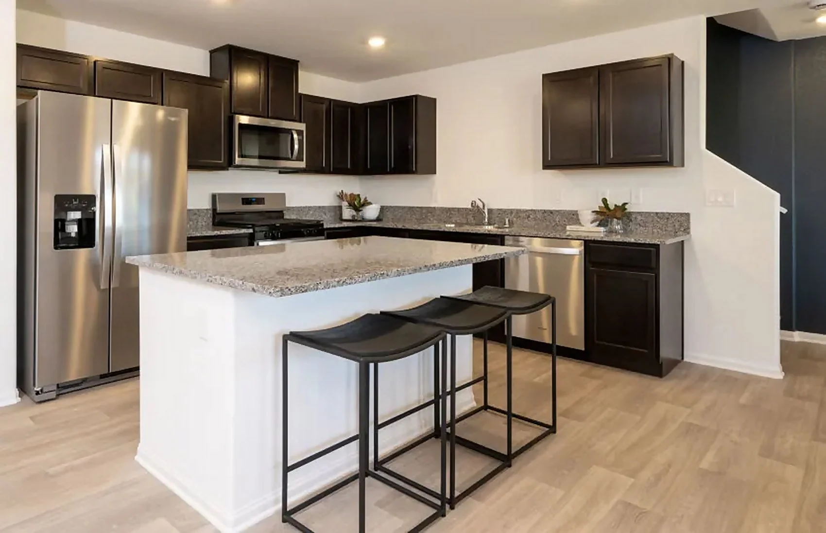 lp-interior-kitchen-2.jpg