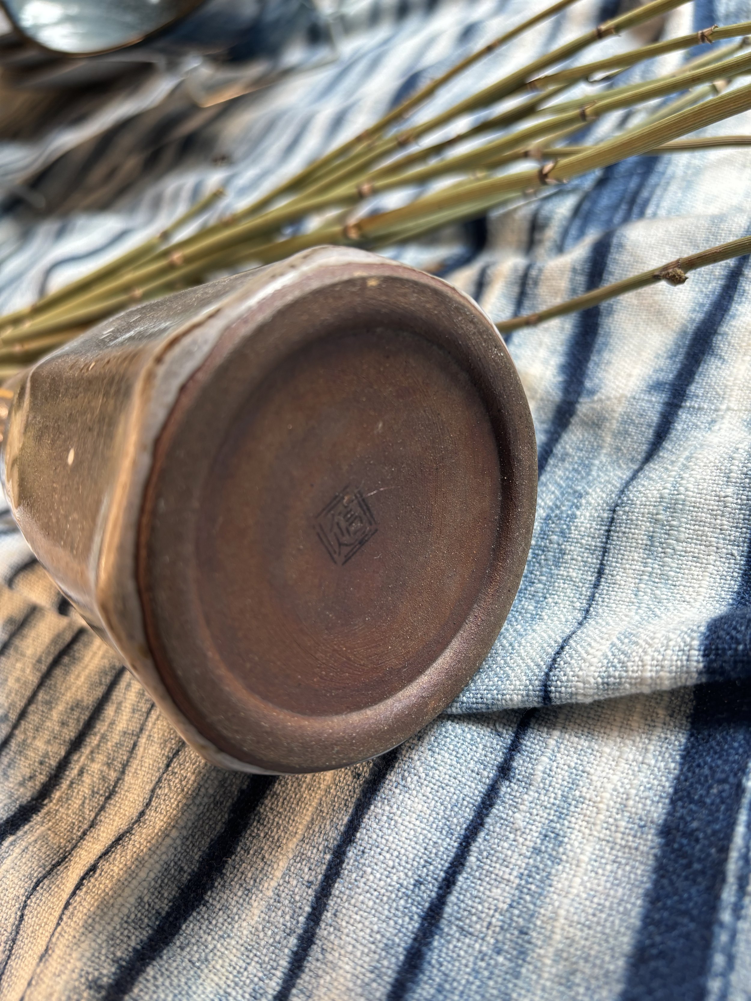 Vase japonais en Kintsugi mat - Hakuto Tottori saké