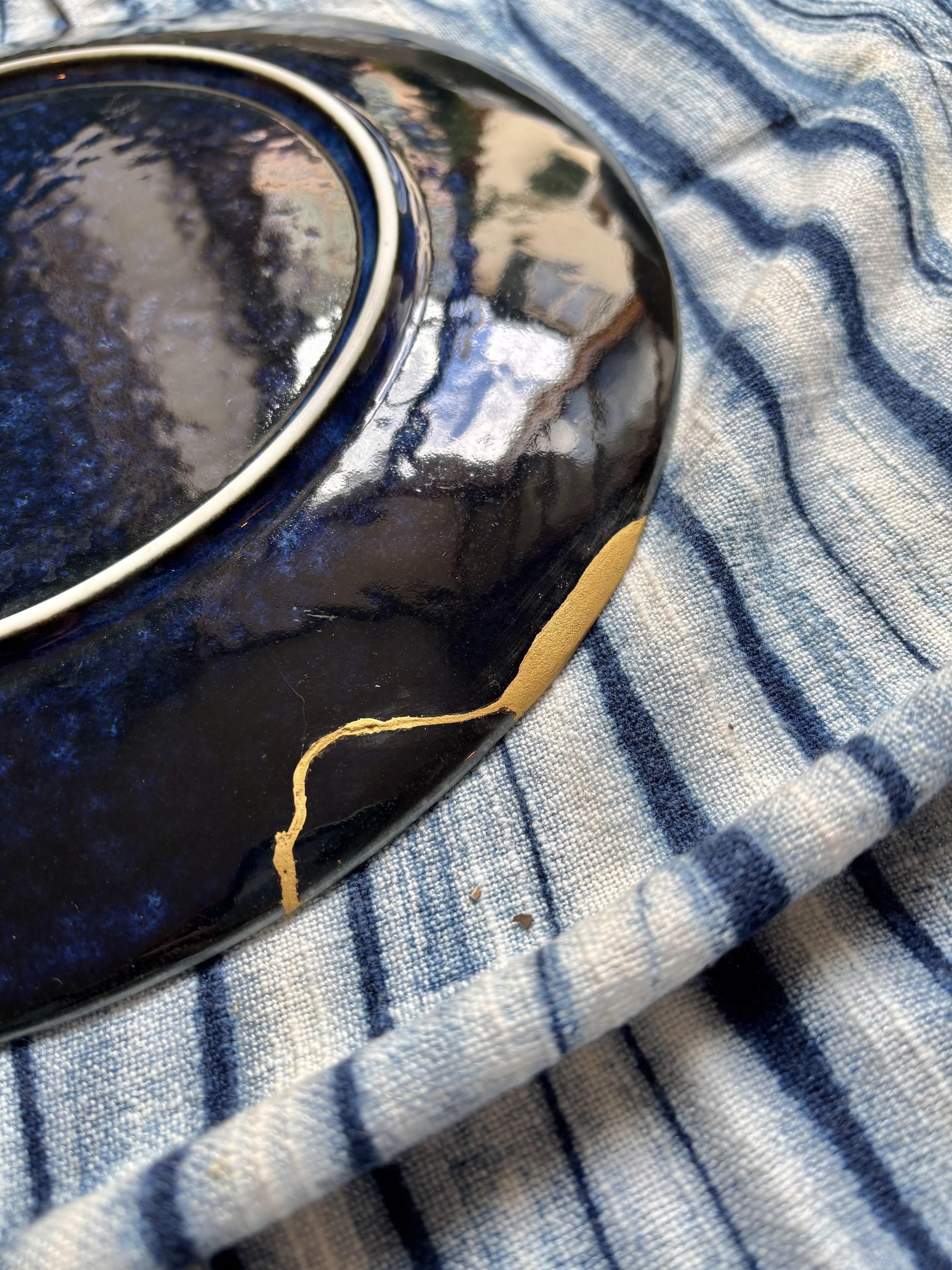 Assiette bleu - Umi - Kintsugi mat Annecy