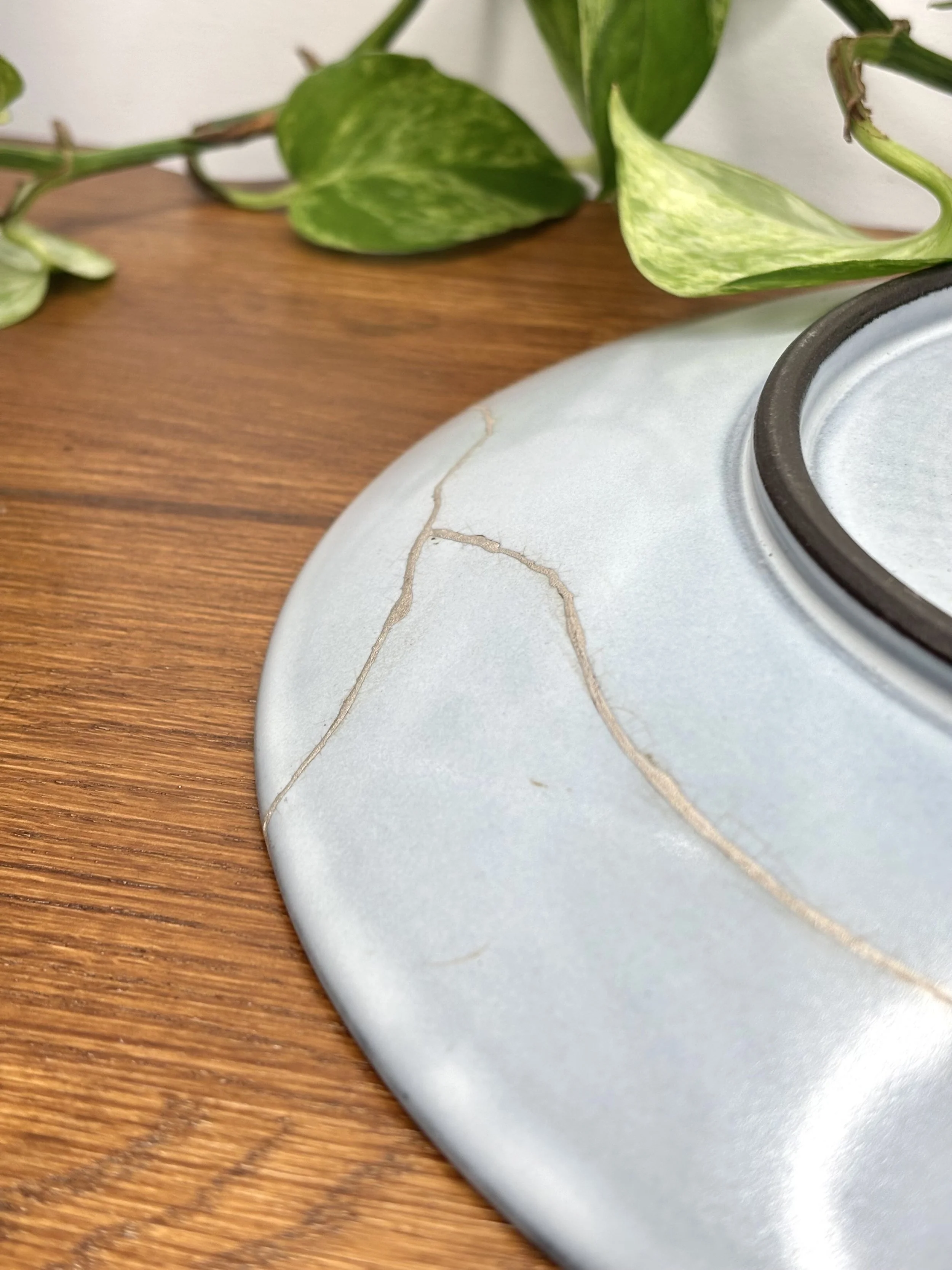 Assiette kintsugi - ORINASU JAPAN ANNECY