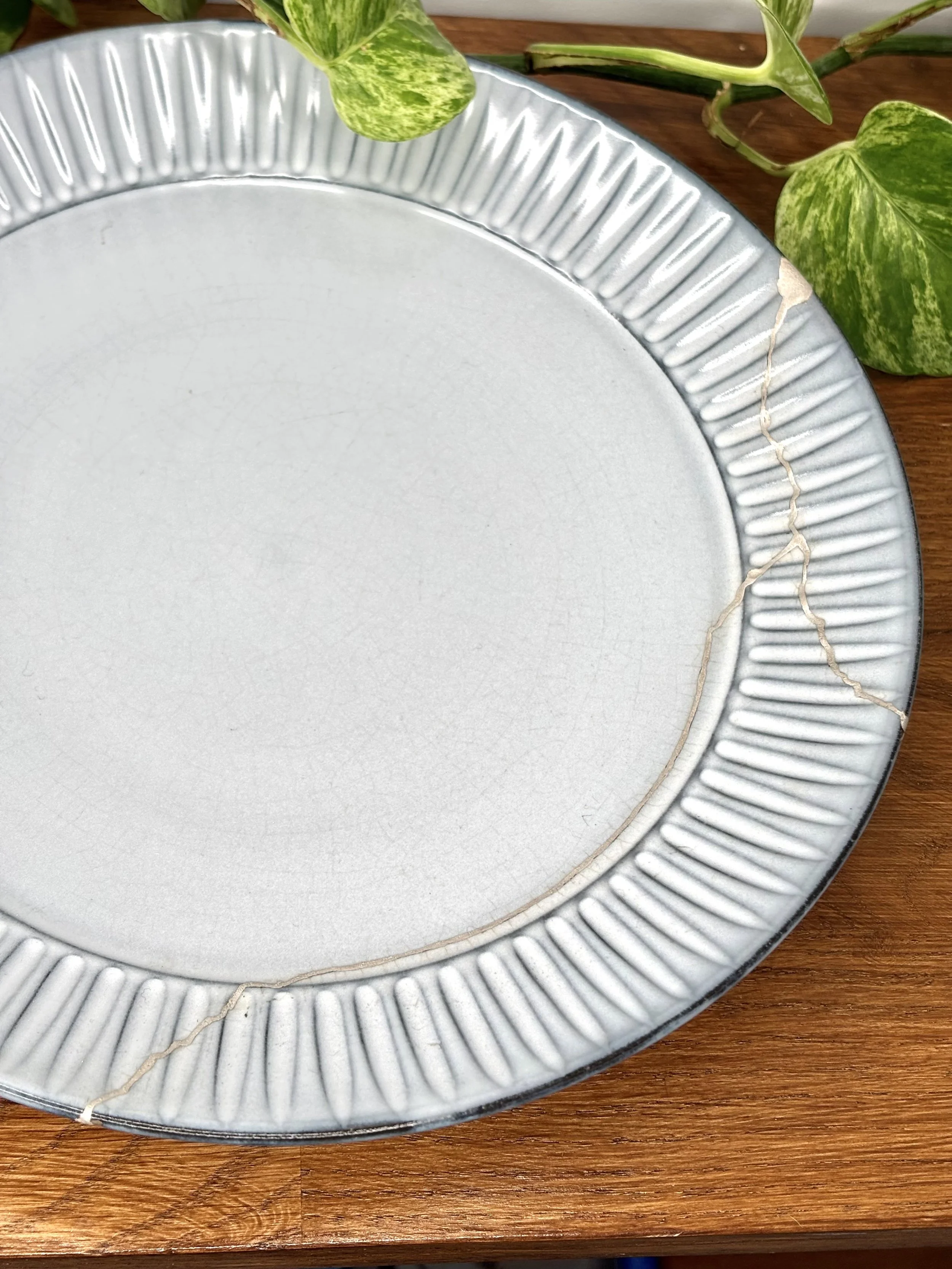 Assiette kintsugi - ORINASU JAPAN ANNECY