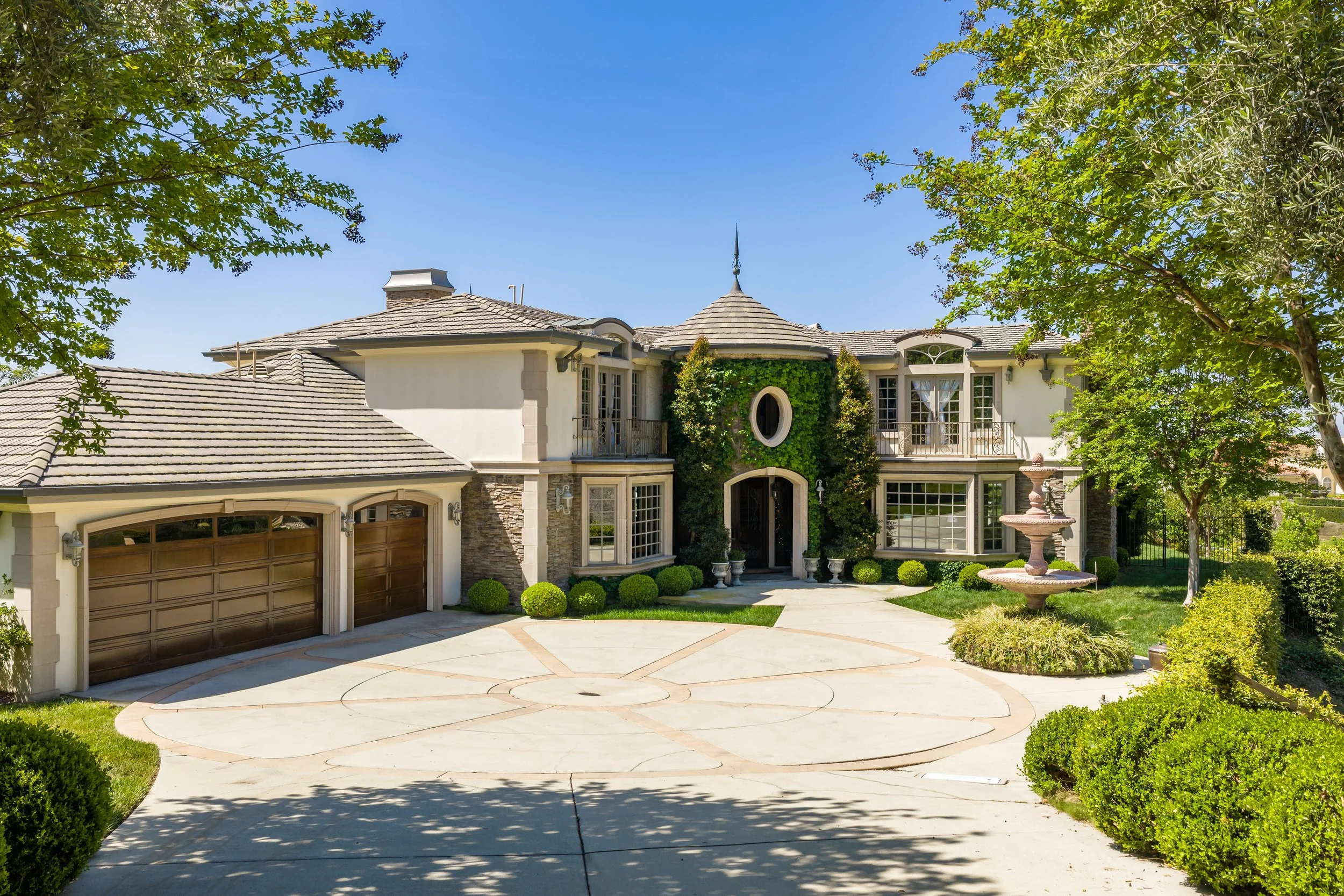 Glendora-Gordon-1.jpg
