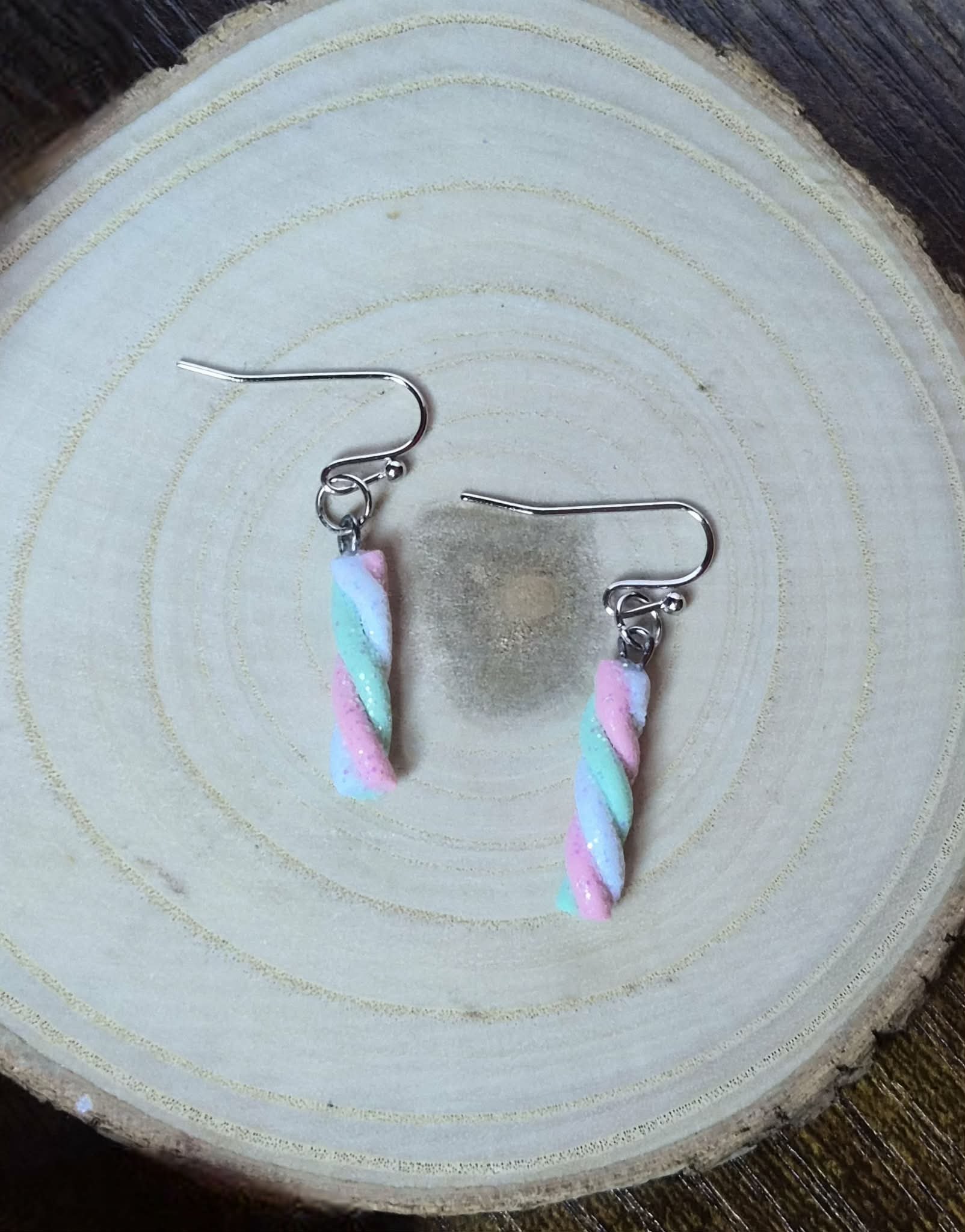 Sugar Marshmallow Twists