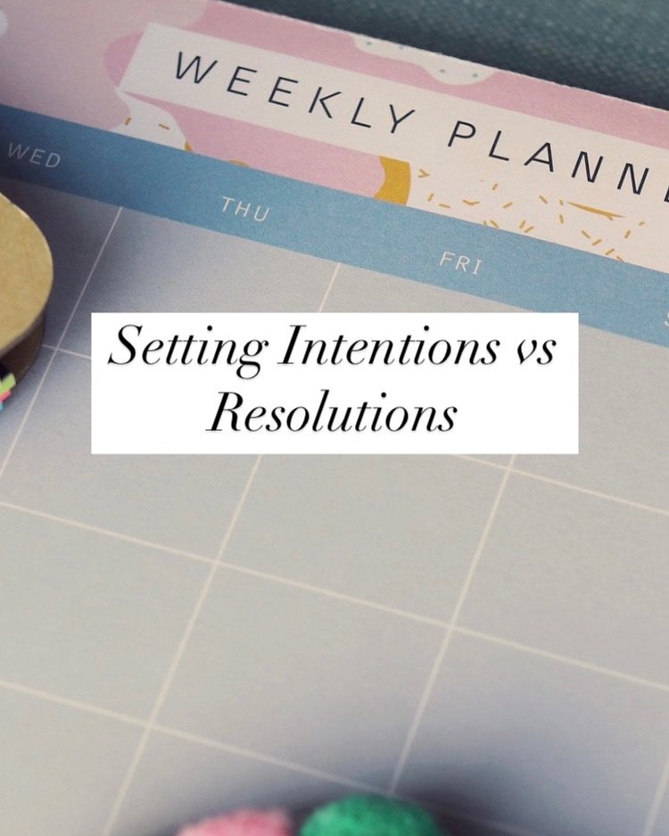 On the blog roundup from January & February exploring #intentions #selflove & #selfcompassion
β‘οΈ Missed a post? Catch up via the Linktree in bio π
.
.
.
#firepotexpressivearts
#expressivearts
#imagination
#creativity
#creativeprocess