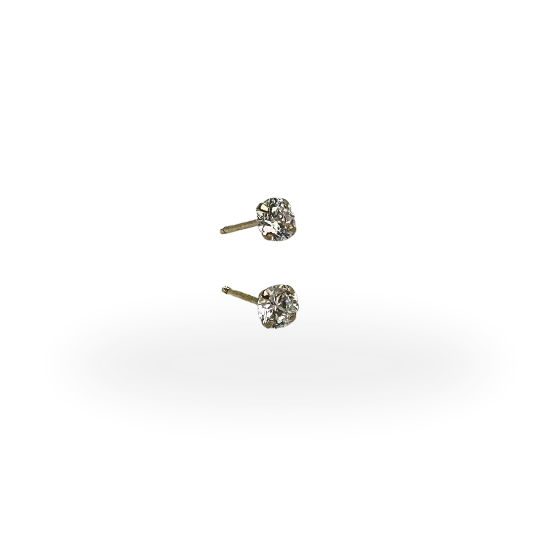 Classic Crystal Studs