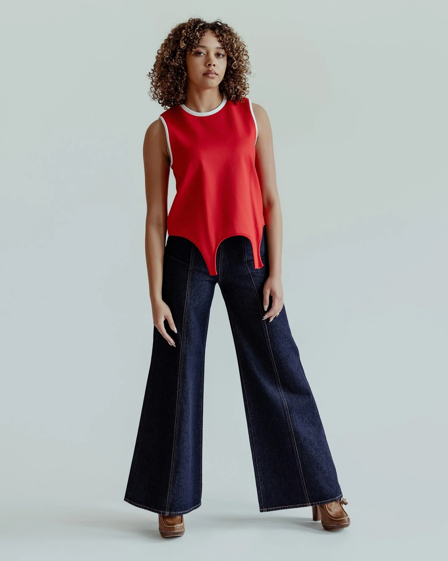 Amiyah looking good in @tibi and @ullajohnson. 💋 

Model @amiyahransom 
Clothing @shop_clairvaux 
Photographer @emmaleerathsam 
Agency @voicesandmodels 

#model #editorial #fashion #editorialphotography #style