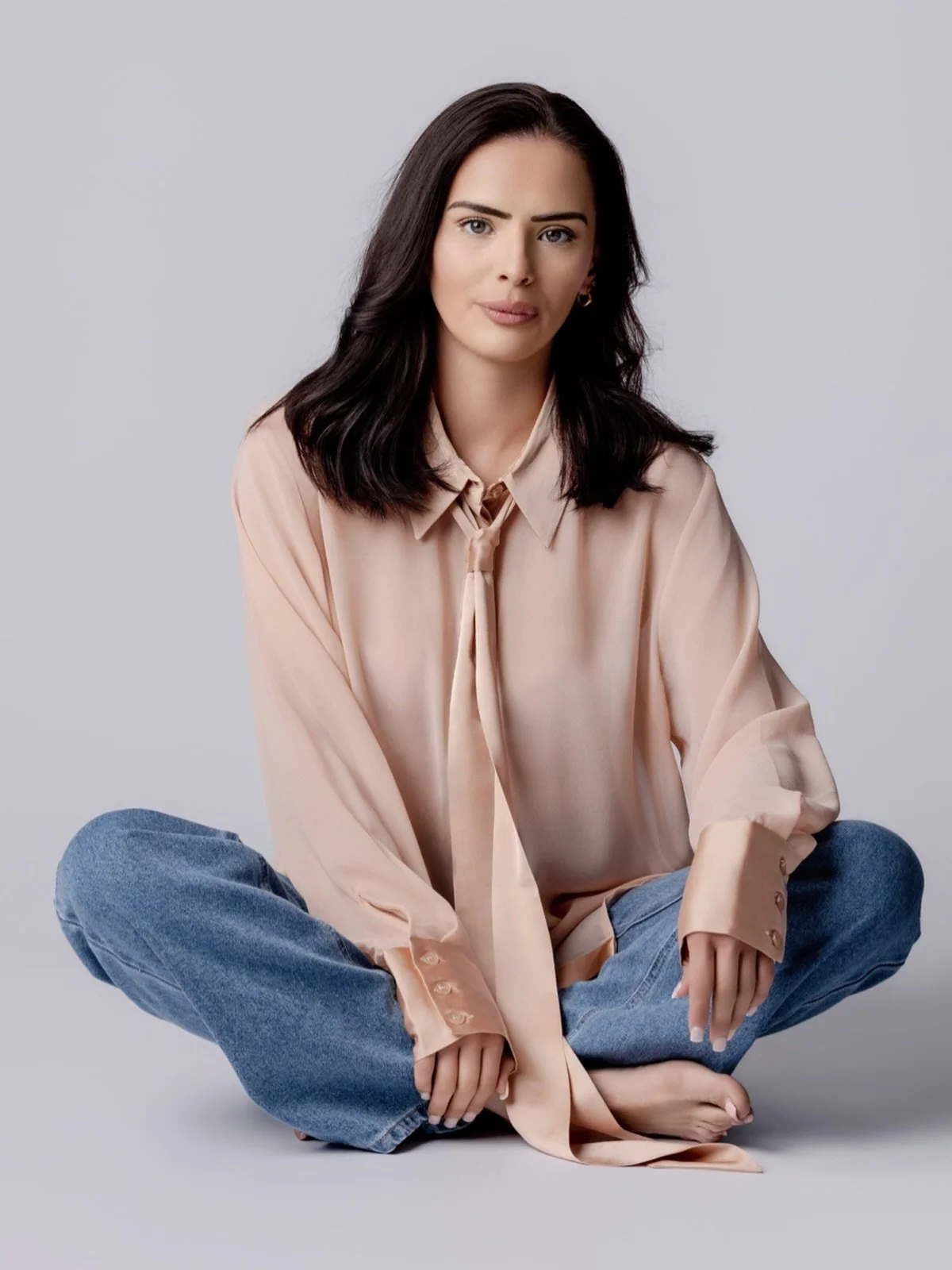 Love this look from @shop_clairvaux!

Model @emily_marielopez28 
Photographer @emmaleerathsam 
Clothing @shop_clairvaux 
Agency @voicesandmodels 

#testshoot #fashionphotography #editorial #model #fashionstyle