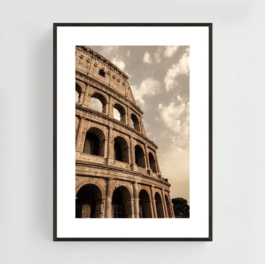 Colosseum_01_metal_black.jpg