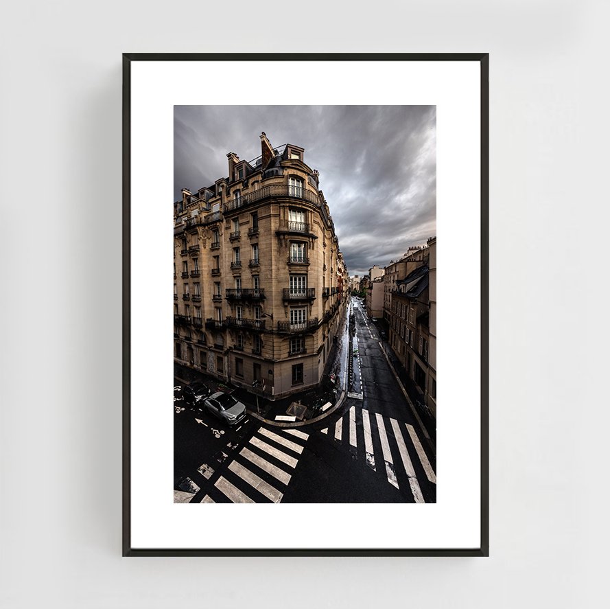 Paris 01_metal_black.jpg
