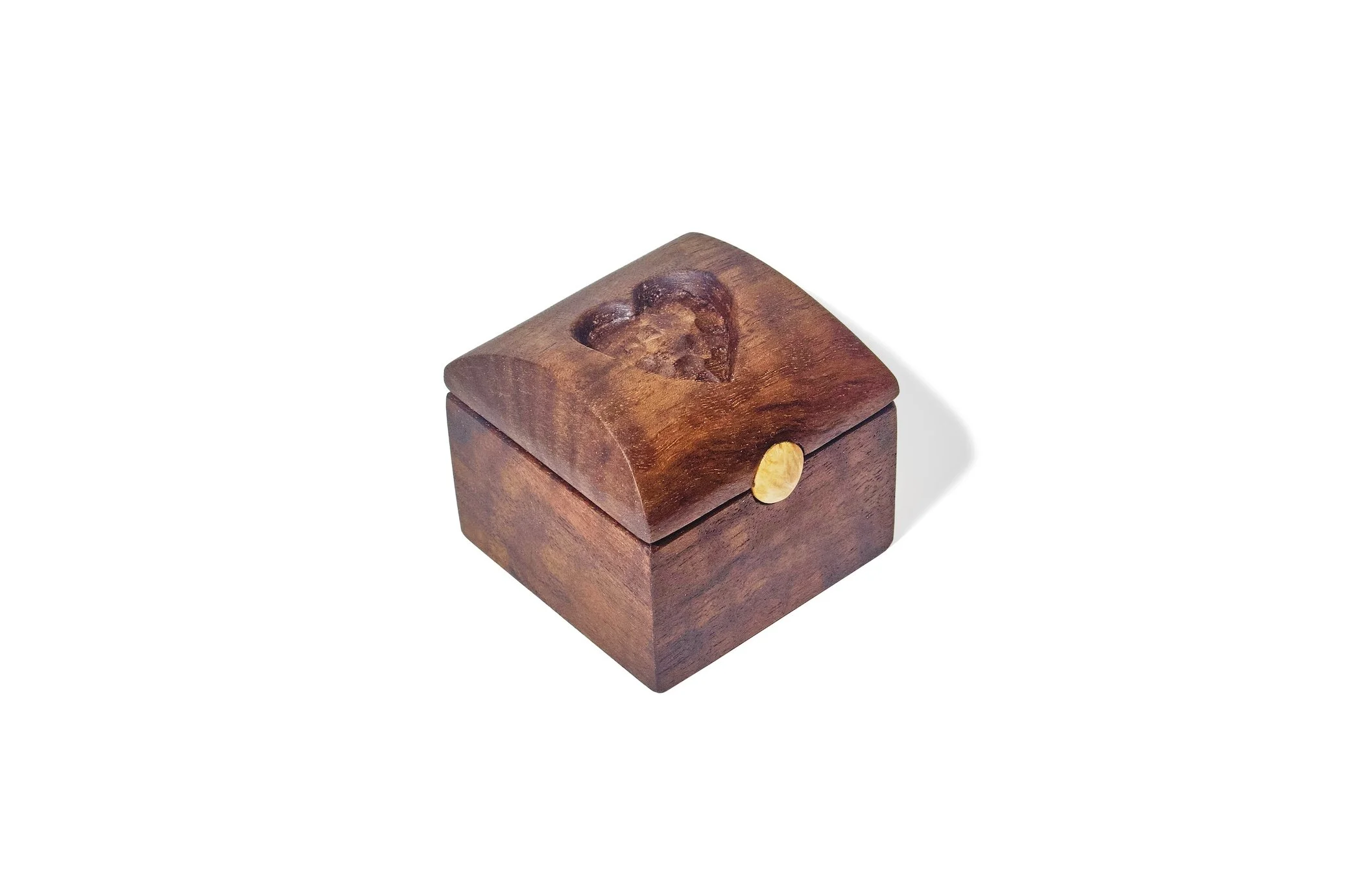 Ring box in walnut with maple burl closure and brass hinge