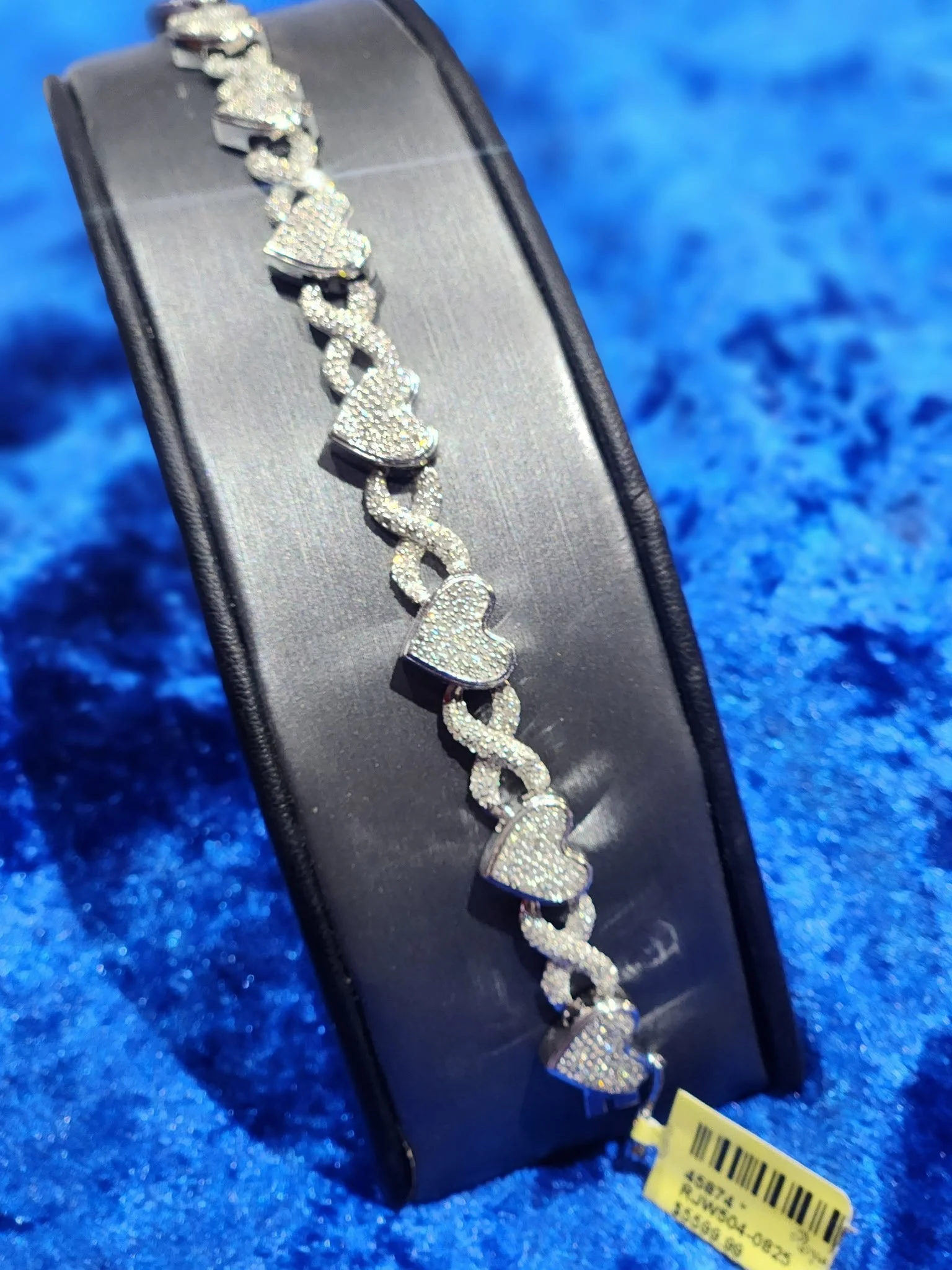 3898927936146873971 2.JPG