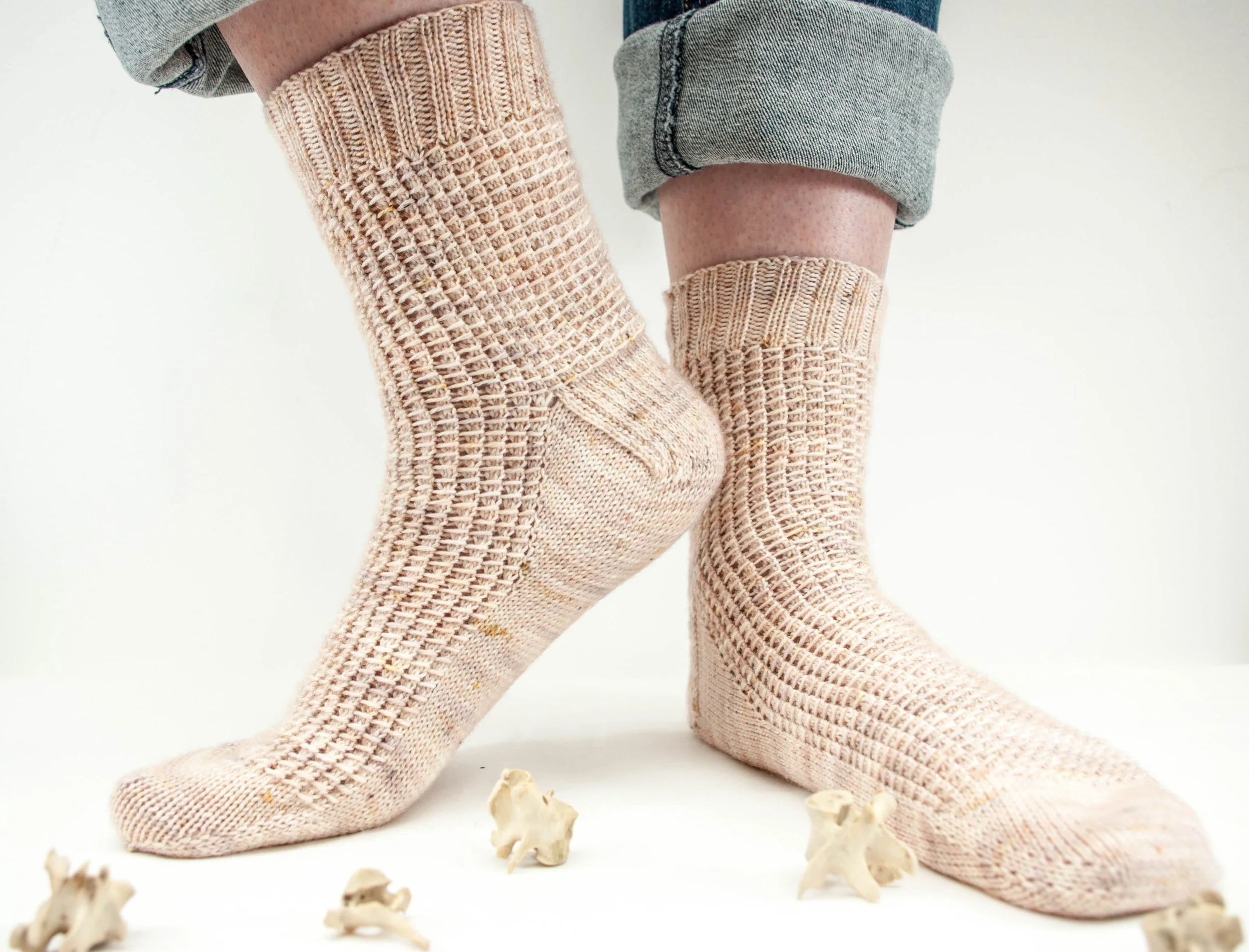 bare bones - pdf pattern — ash alberg | sunflower knit