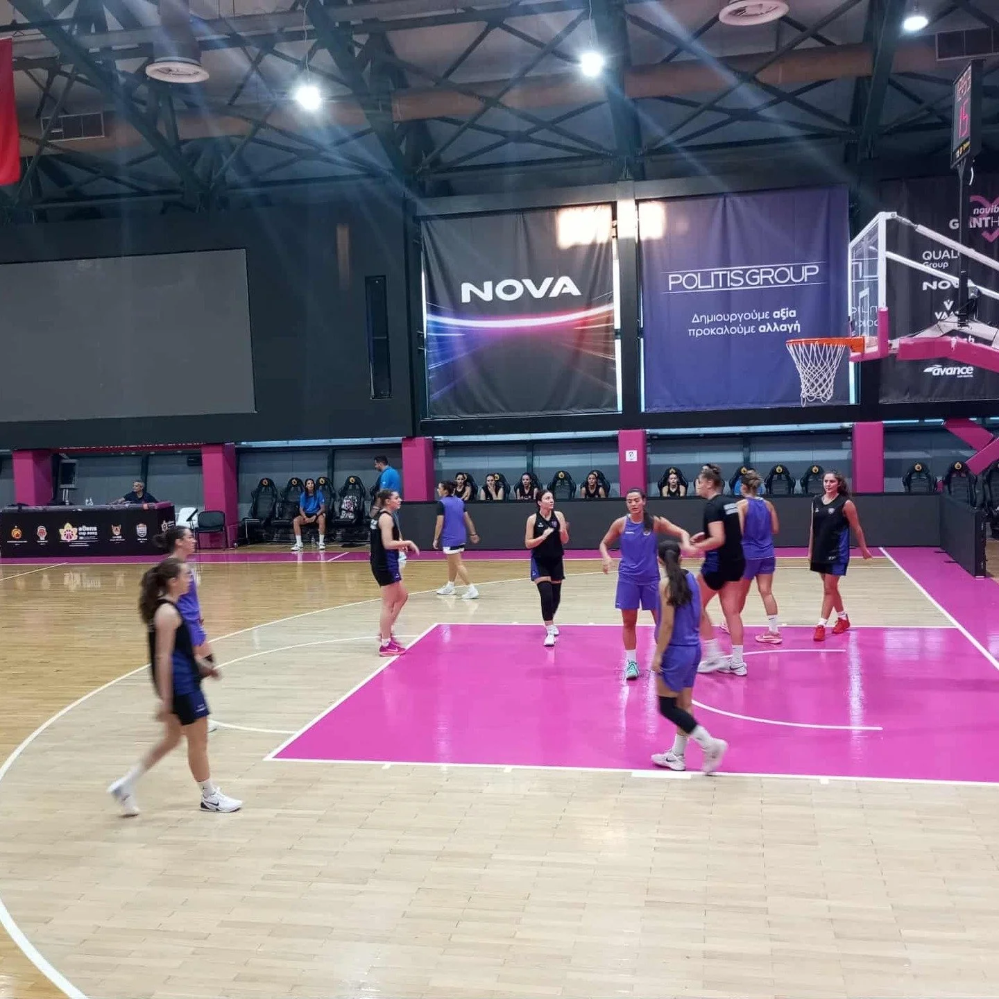 &Chi;&rho;ή&sigma;&iota;&mu;&omicron; &phi;&iota;&lambda;&iota;&kappa;ό 🏀

⛹️&zwj;♀️ Έ&nu;&alpha; &delta;&upsilon;&nu;&alpha;&tau;ό &phi;&iota;&lambda;&iota;&kappa;ό &mu;&epsilon; &tau;&eta; &Delta;ά&phi;&nu;&eta; &Alpha;&gamma;. &Delta;&eta;&mu;&et