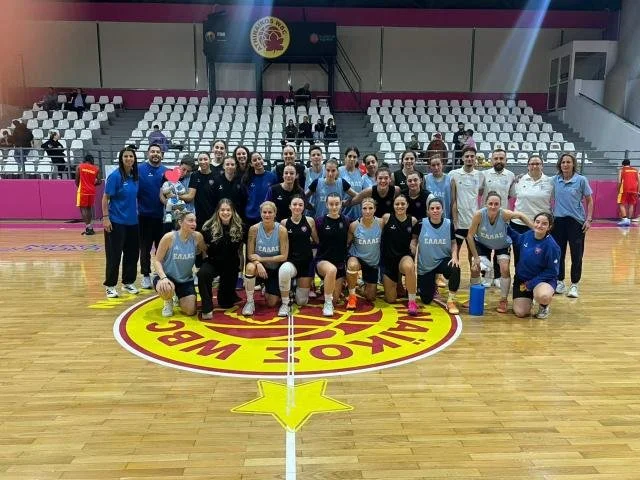 &Phi;&iota;&lambda;&iota;&kappa;ό &kappa;&alpha;&iota; &epsilon;&upsilon;&chi;έ&sigmaf;! ✌️

🏀 &Alpha;&xi;&iota;&omicron;&pi;&omicron;&iota;ώ&nu;&tau;&alpha;&sigmaf; &tau;&omicron; &gamma;&epsilon;&gamma;&omicron;&nu;ό&sigmaf; ό&tau;&iota; &delta;&e
