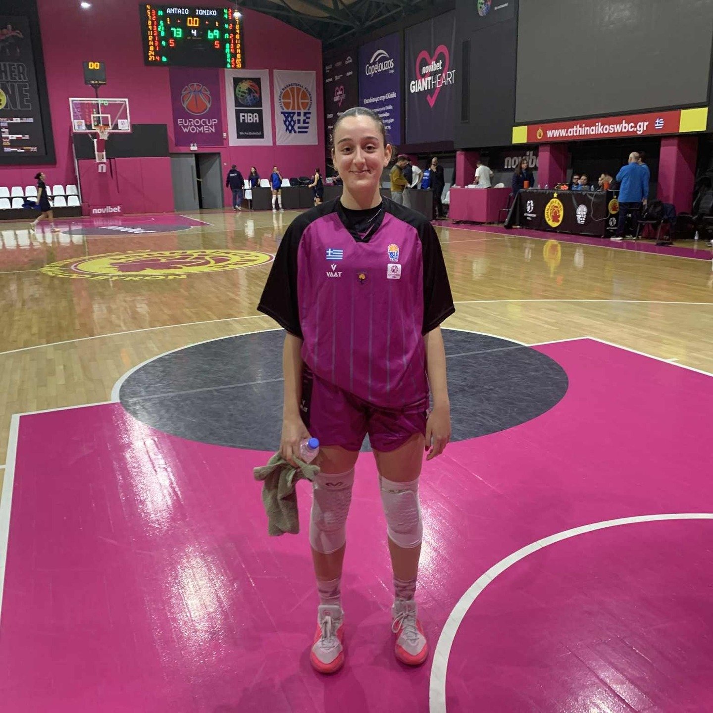 &Mu;&alpha;&zeta;ί &mu;&alpha;&sigmaf; &kappa;&alpha;&iota; &eta; &Sigma;&tau;έ&lambda;&lambda;&alpha;! 🤝

⛹️&zwj;♀️ &Eta; &Sigma;&tau;έ&lambda;&lambda;&alpha; &Pi;&alpha;&nu;&alpha;&gamma;&iota;&omega;&tau;&omicron;&pi;&omicron;ύ&lambda;&omicron;&u