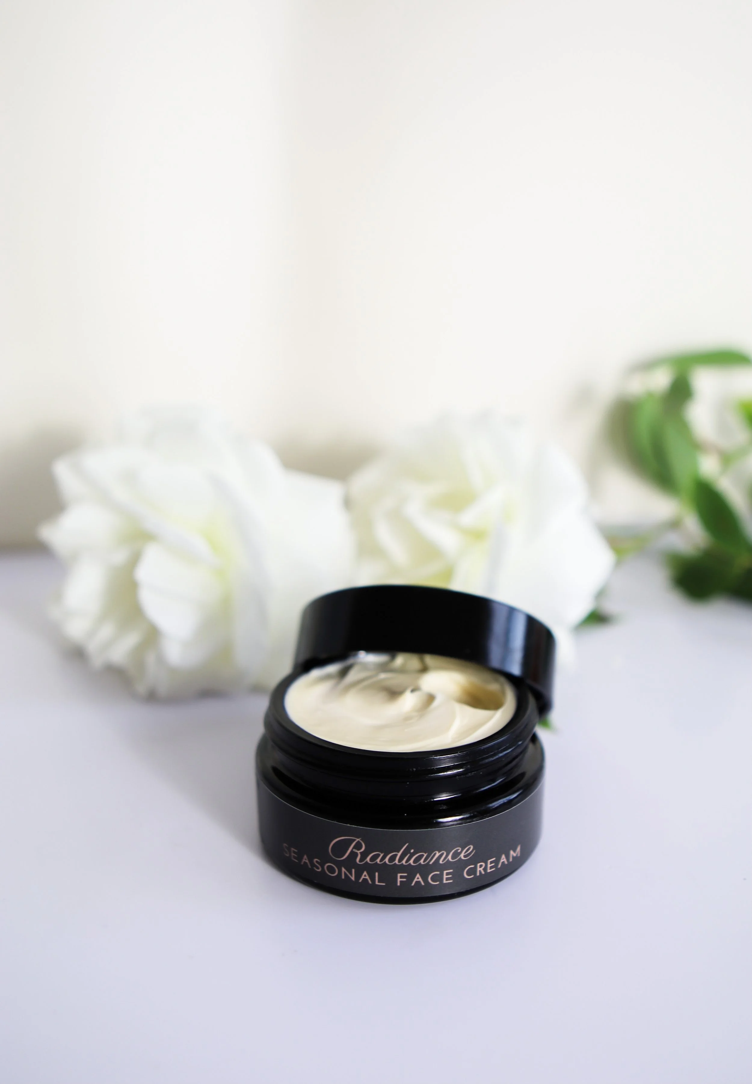 summer day cream new label .jpg