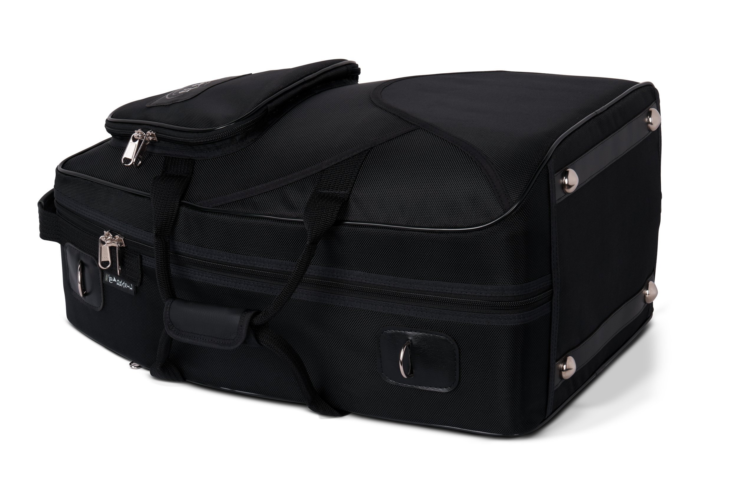 Shires_Case_MarcusBonna_FrenchHorn_Frontside_1221.jpg