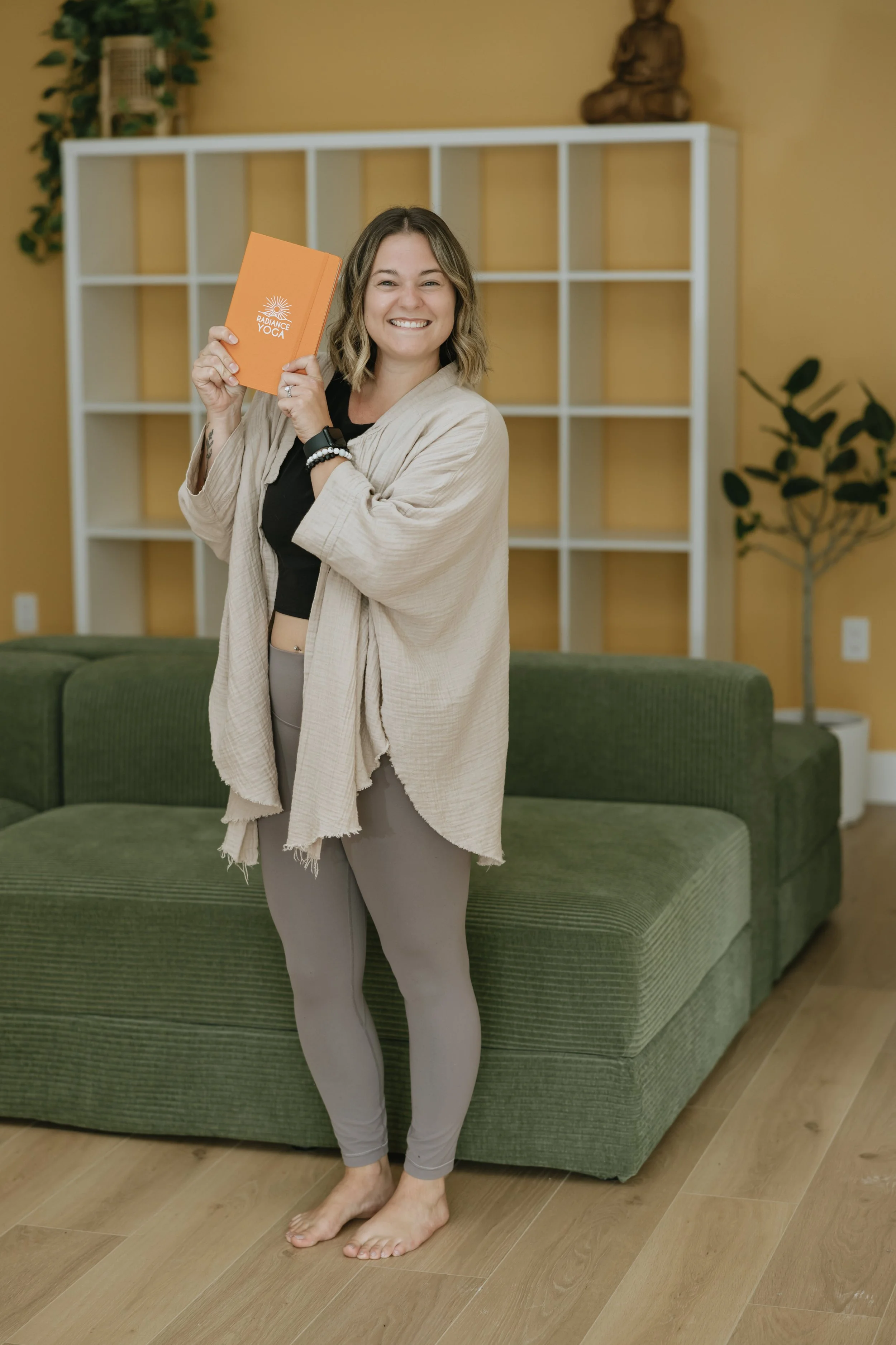 5 Gratitude Practices to Stay Grounded This Season