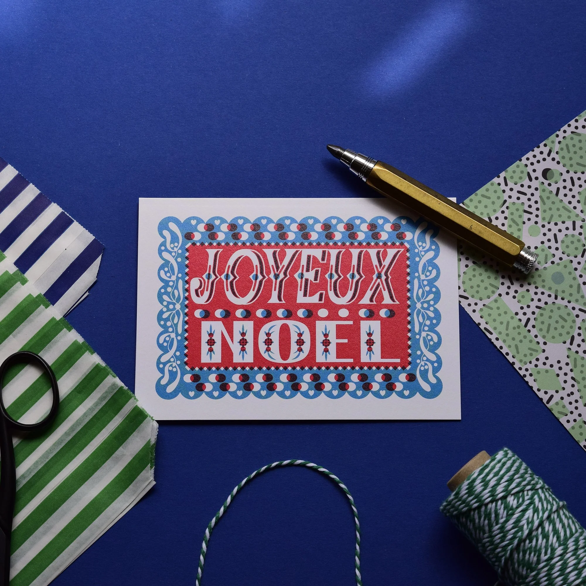 joyeux-noel-christmas-greeting-card-lifestyle.jpg