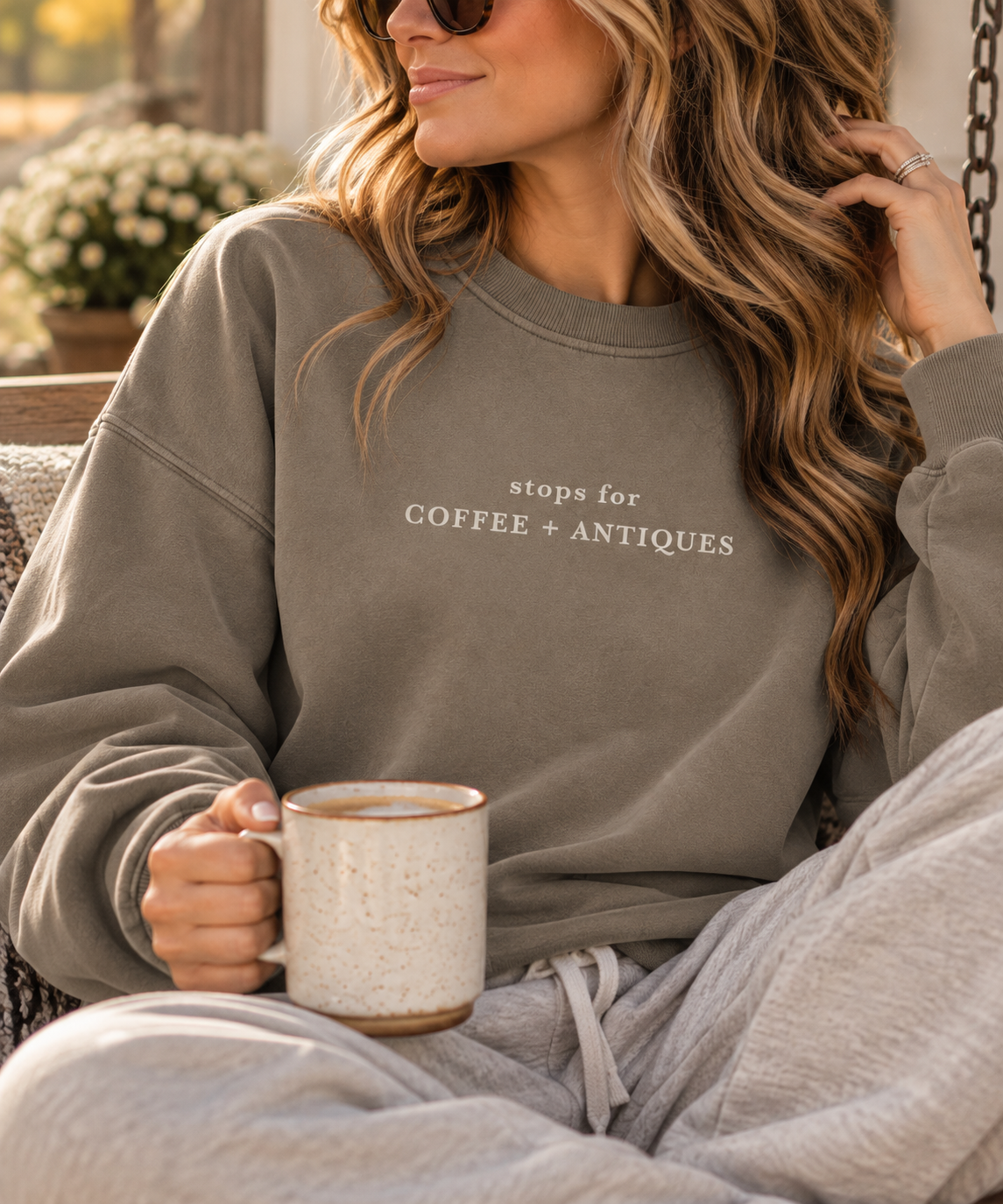 COFFEE+ANTIQUES CREW NECK