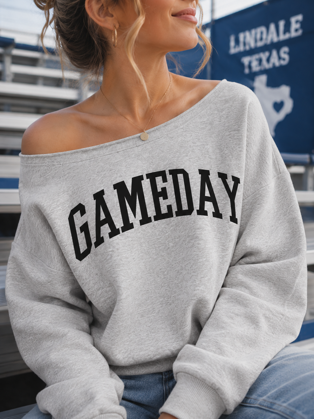 GAMEDAY Off-Shoulder Sweatshirt