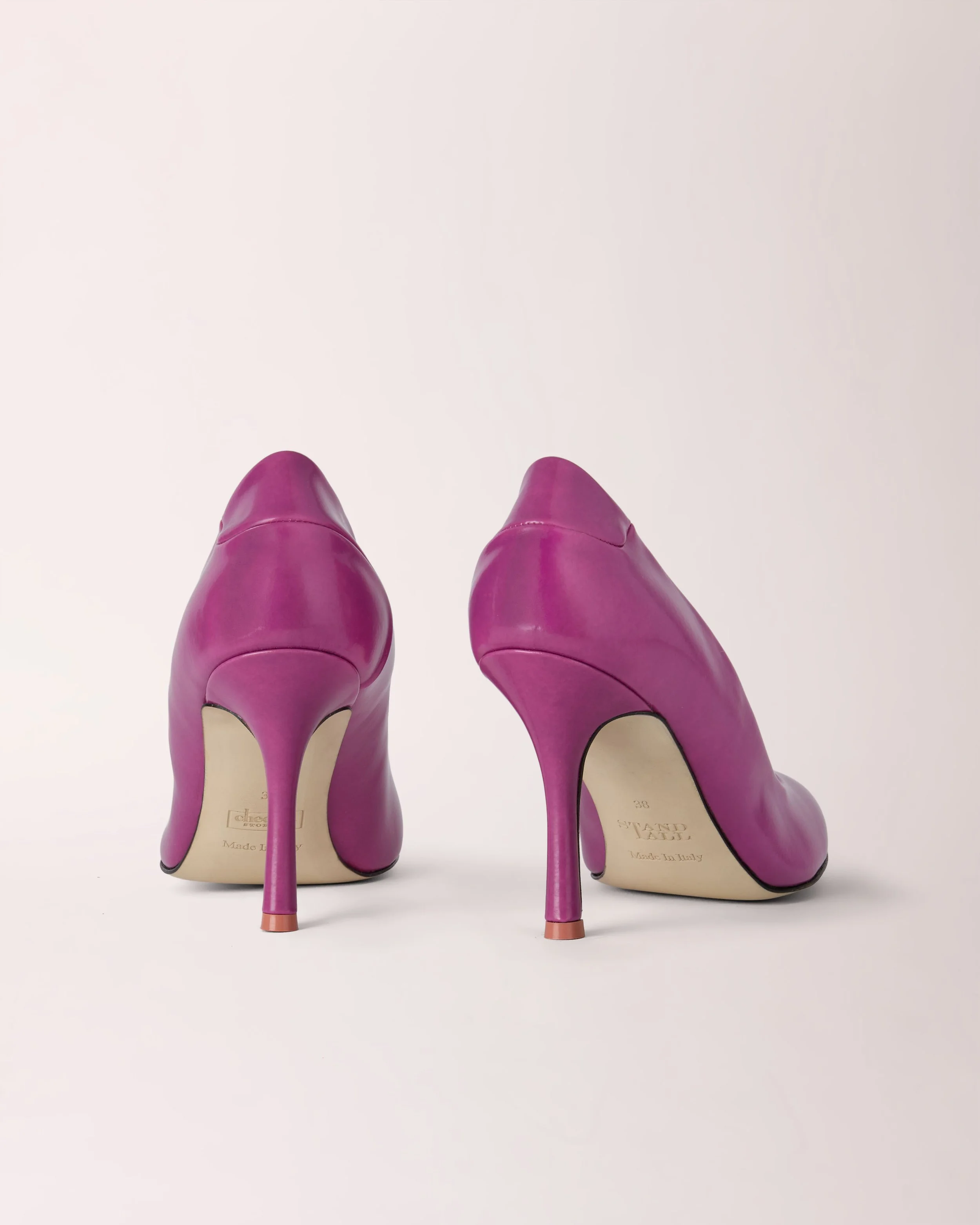 Classic Cheeletto Pump in purple matte leather, back view — luxury handcrafted heels by Cheetah Stories