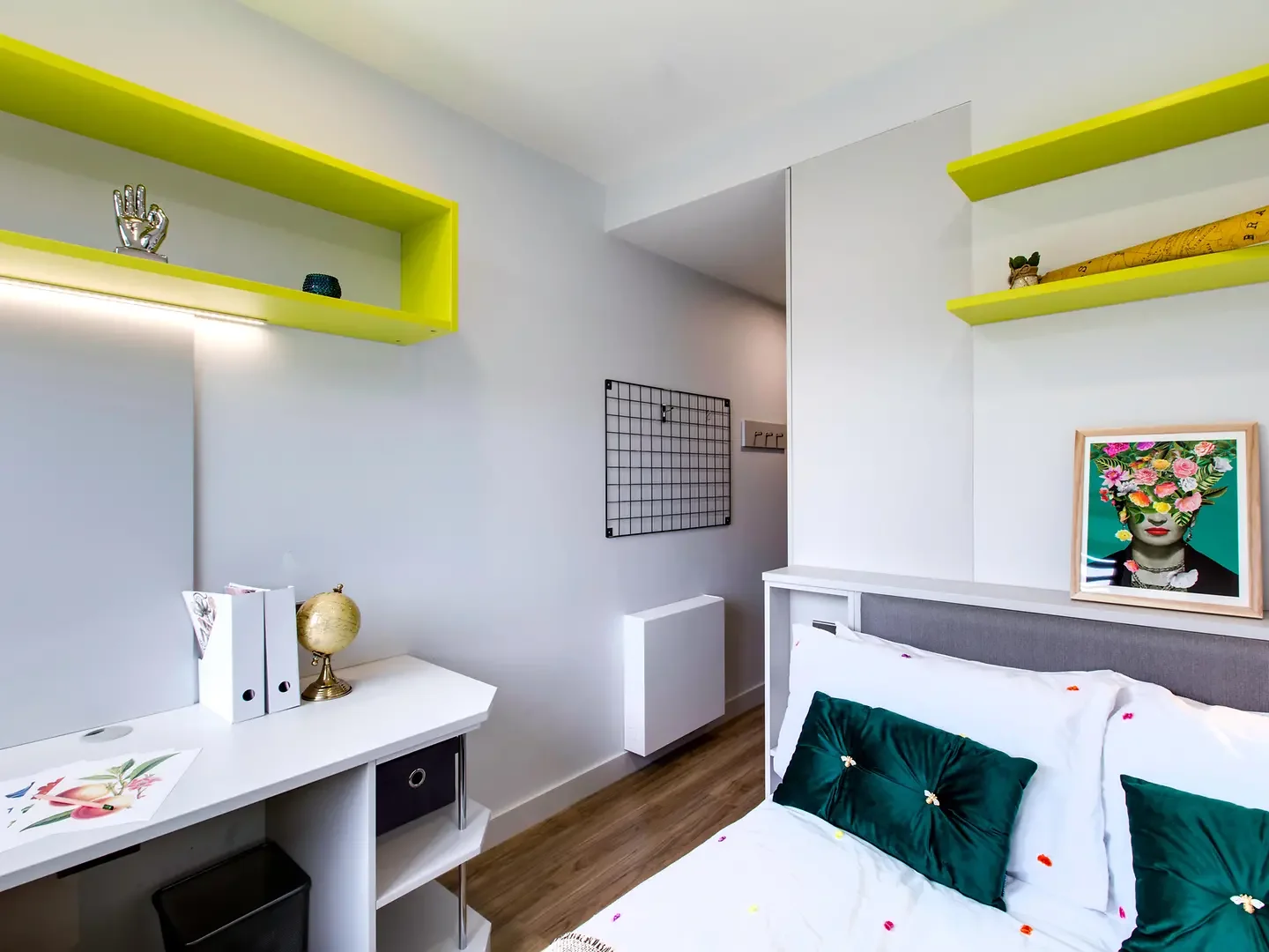 dublin-ardcairn-house-classic-en-suite-1.webp