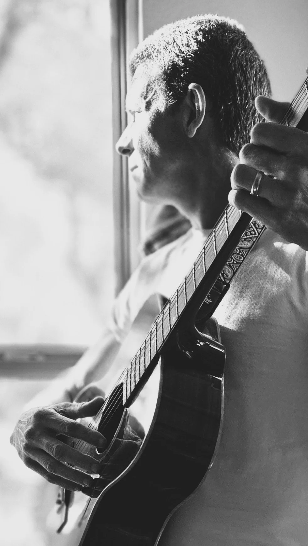 WOW Music Series - Tyler McLaughlin (Playing in San Saba)
