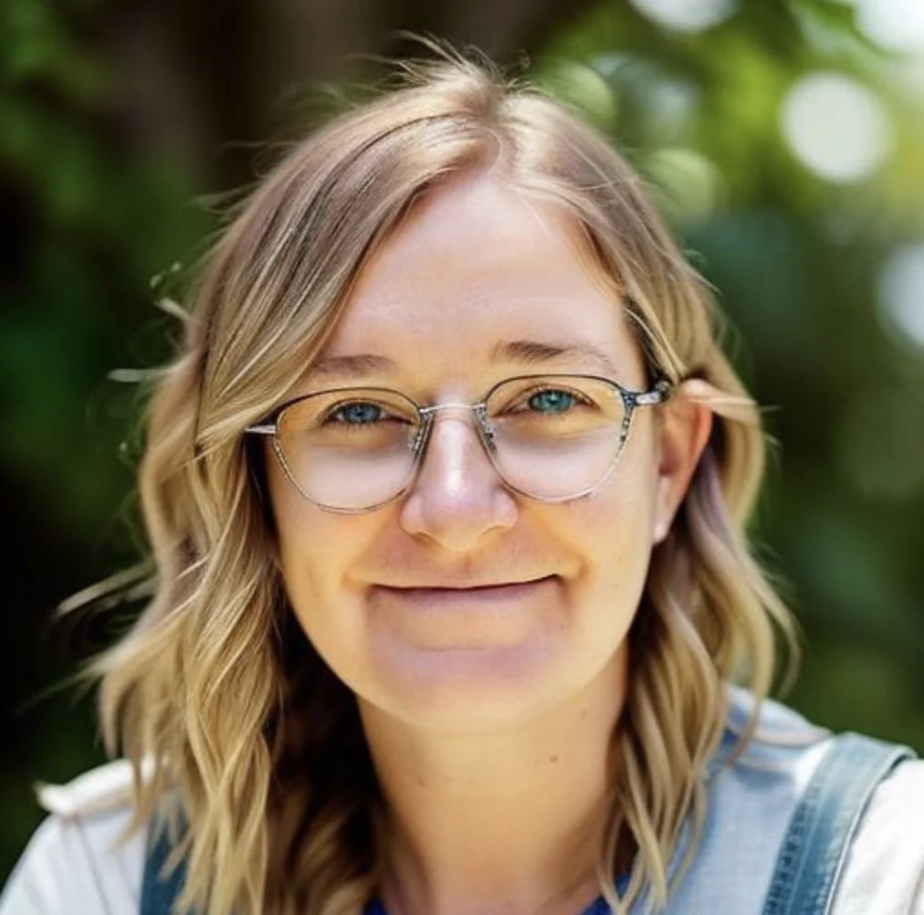 teen therapist Michigan, ADHD, PNES, college student therapist, accepting new clients Michigan, best teen therapist in MI, best college therapist MI, college student therapy in Holland MI, teen therapist, Chronic Illness Therapist, Neurodivergent