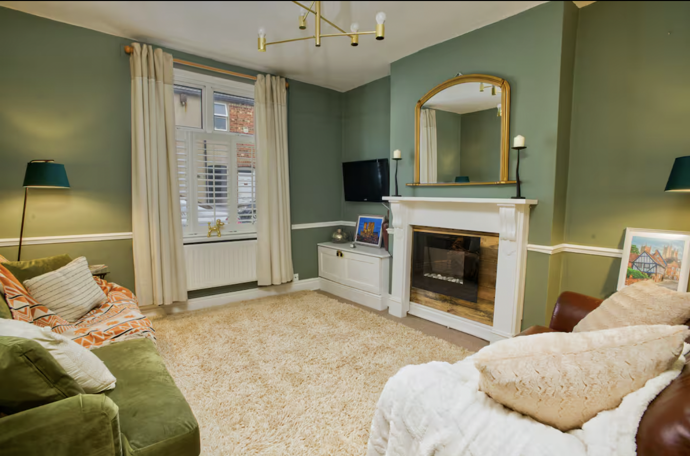 Choosing the Right Property Type for Airbnb UK