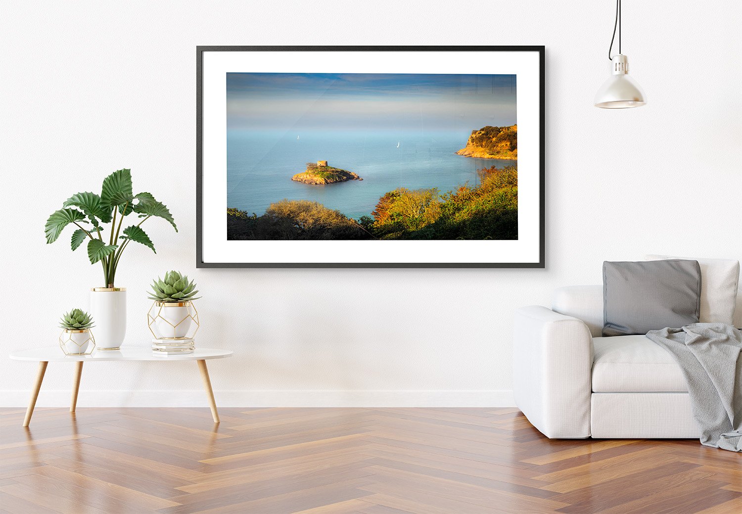 Summer Bay frame 2.jpg