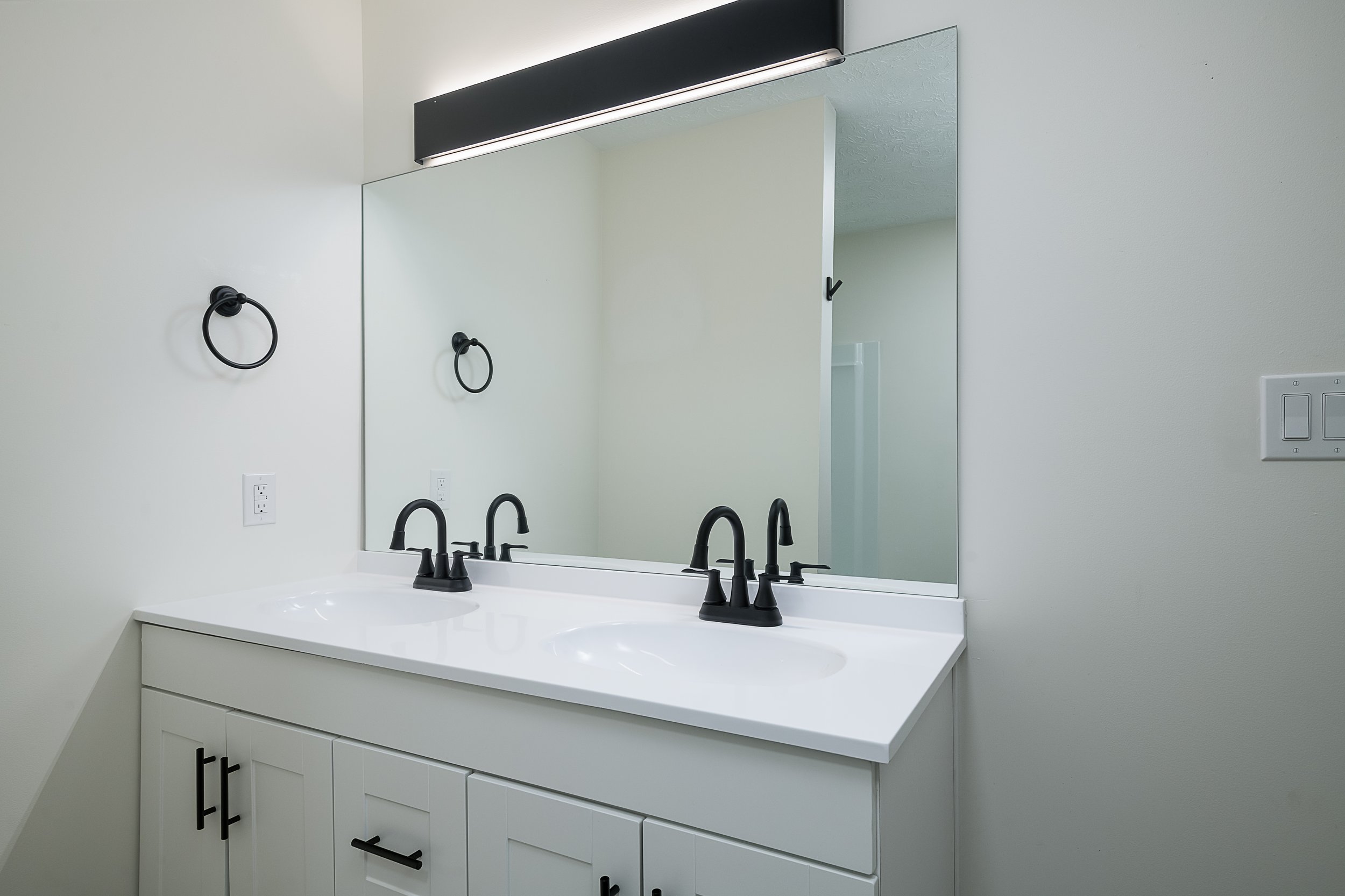 034-154_garnet_dr_10_28_22-highrez.jpg-FULL.JPG
