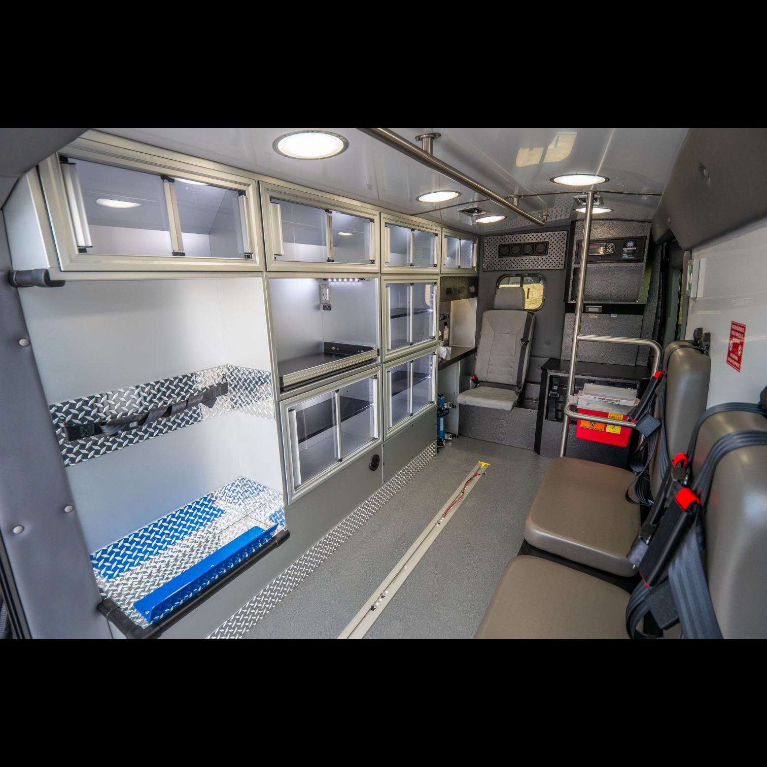 Frontera Ambulance 34-Photoroom.png (Copy) (Copy)