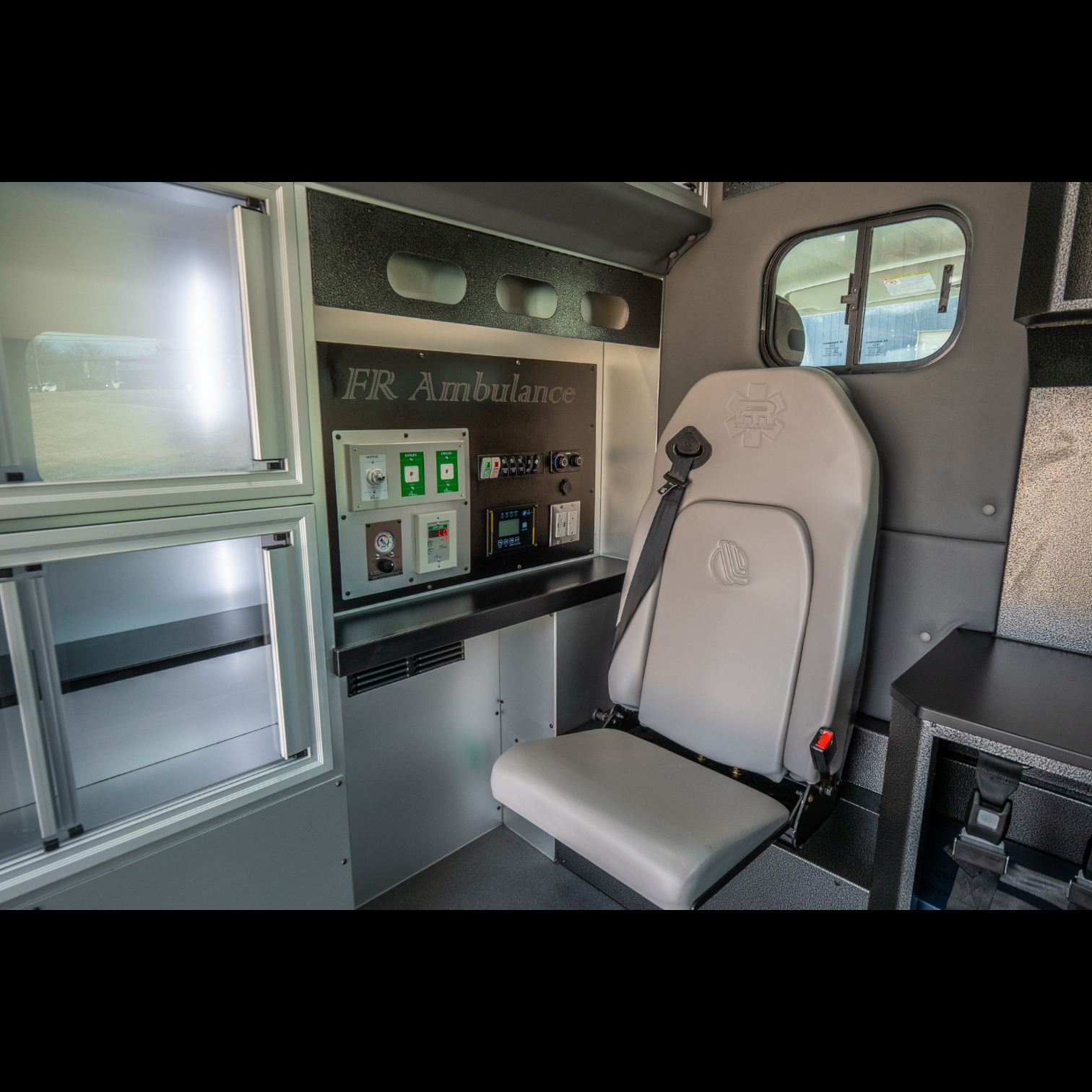 Pioneer II XL 10-Photoroom.png