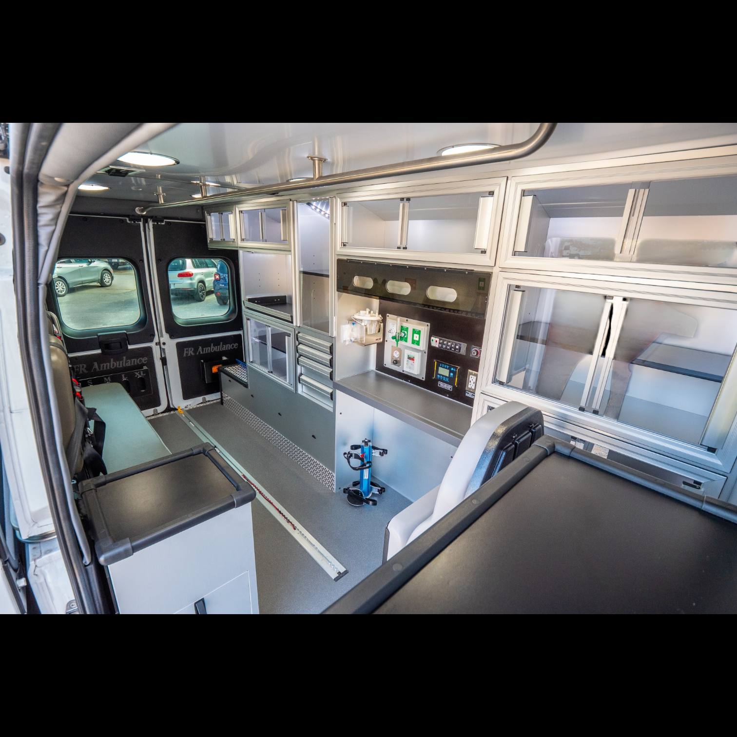 Pioneer II Elite Ambulance 22-Photoroom.png