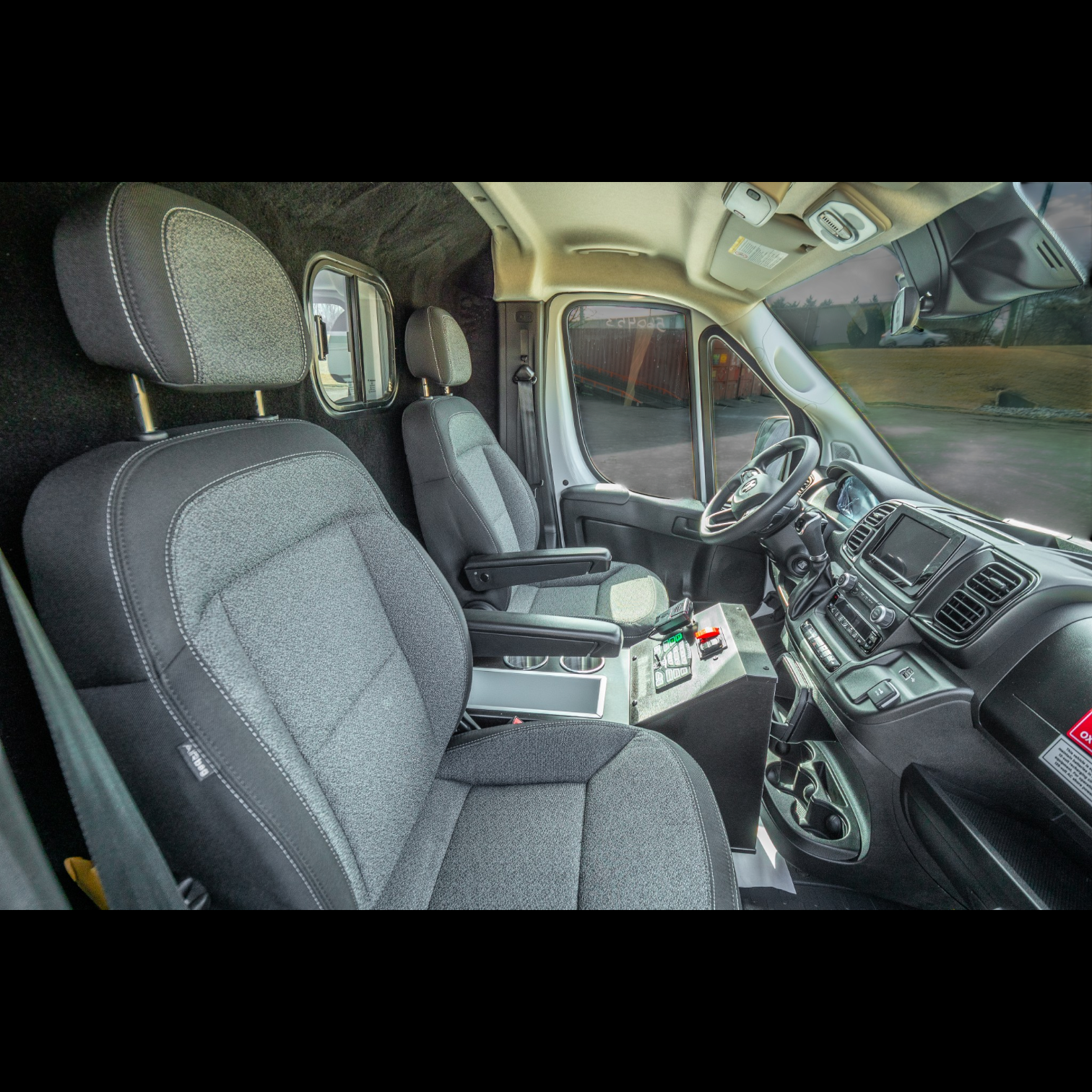 Pioneer II Elite Ambulance 16-Photoroom.png