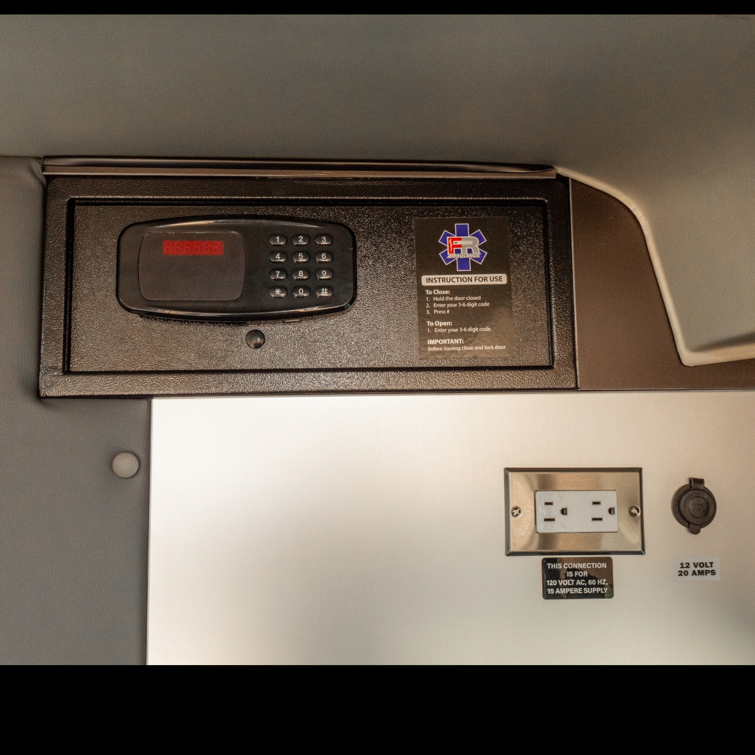 Pioneer II Ambulance 21-Photoroom.png