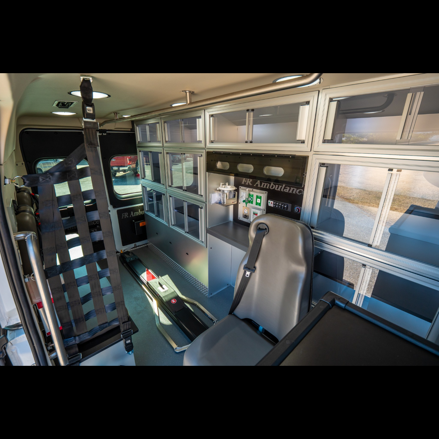 Pioneer II Ambulance 38-Photoroom.png