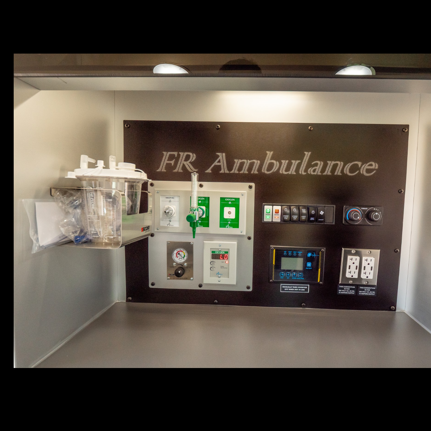 Pioneer II Ambulance 51-Photoroom.png