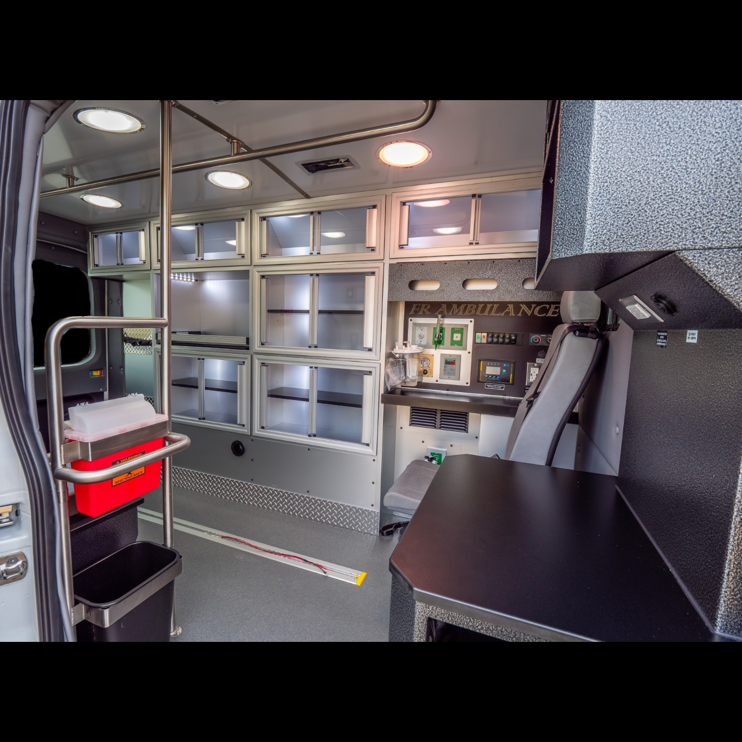 Frontera Ambulance 25-Photoroom.png (Copy) (Copy)