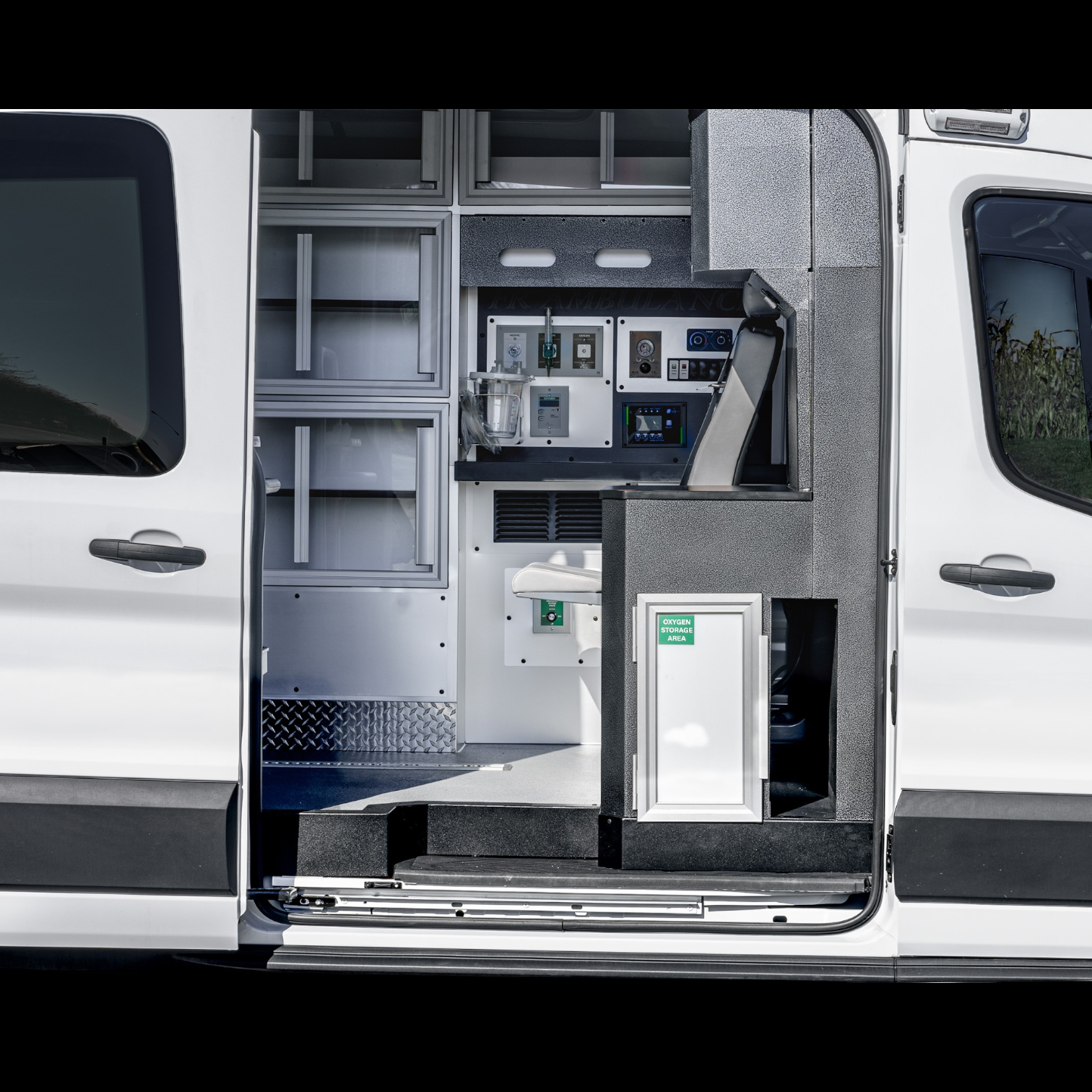 Frontera Ambulance 7-Photoroom.png (Copy) (Copy)