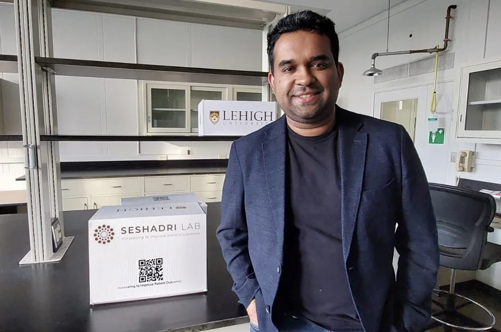 Team — Seshadri Lab